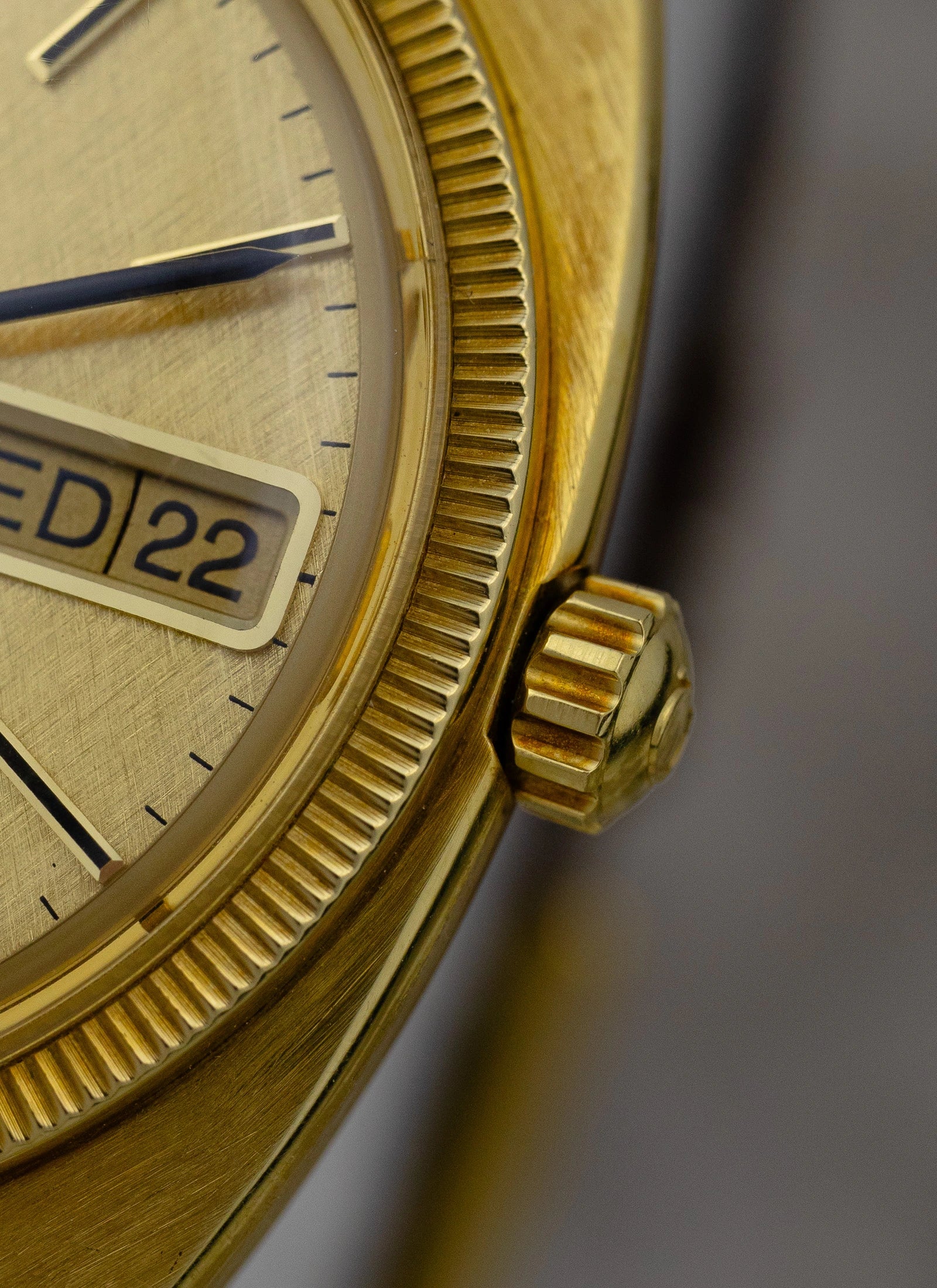1969 18K Omega Constellation Day-Date C-shaped 168.029 cal.751