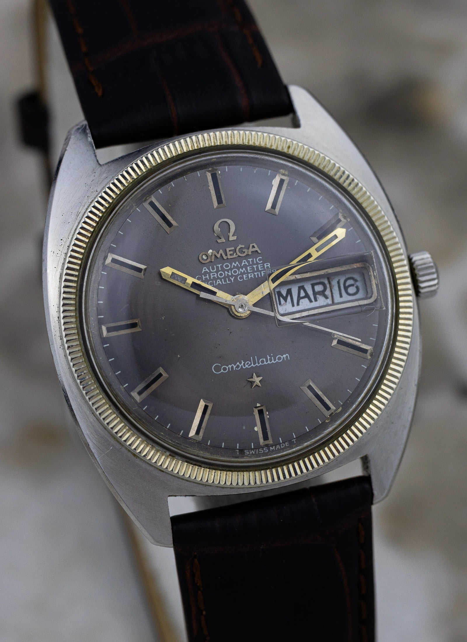 1969 Omega Constellation C-shape Grey Dial 168.029 cal. 751