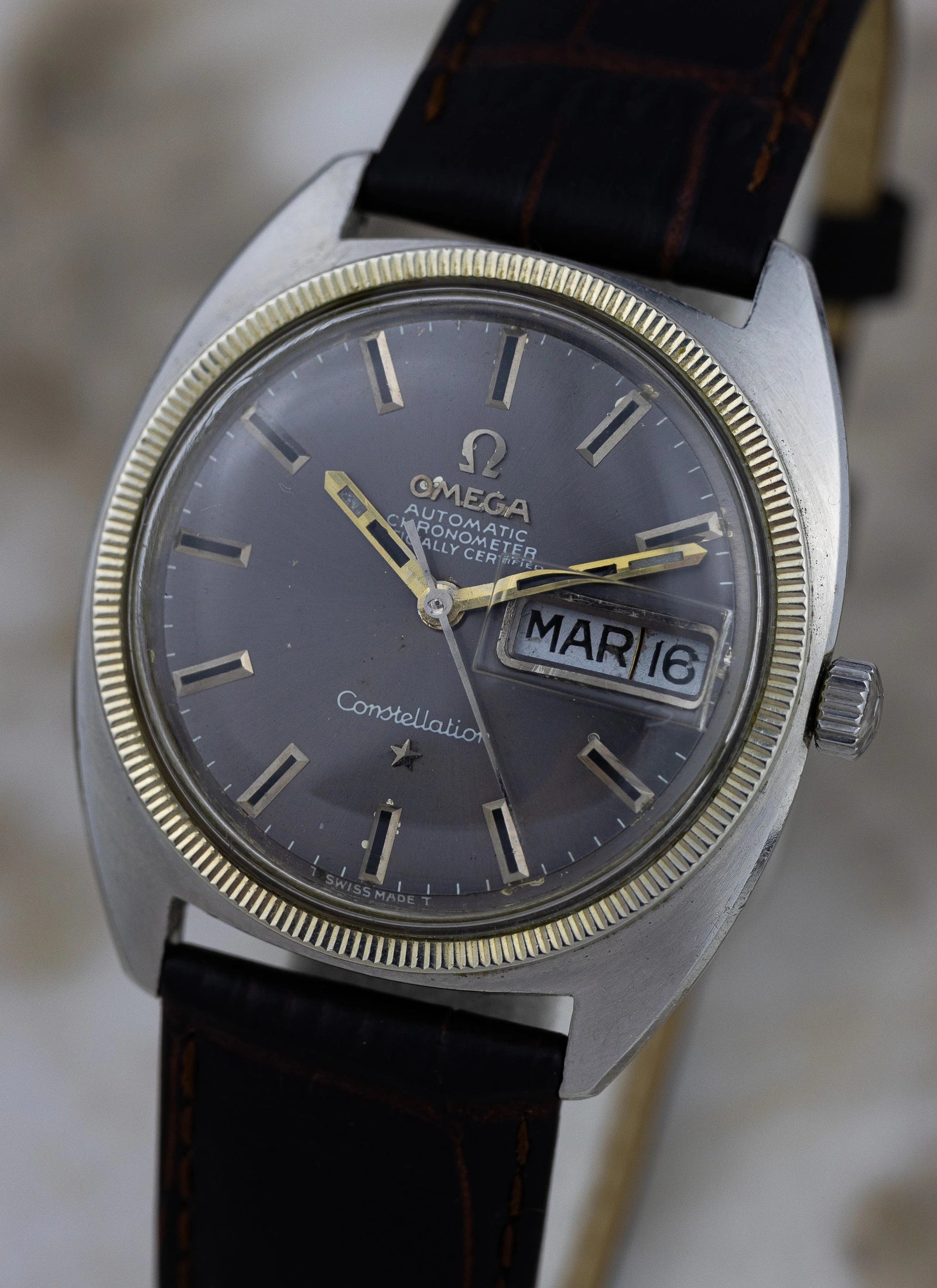1969 Omega Constellation C-shape Grey Dial 168.029 cal. 751