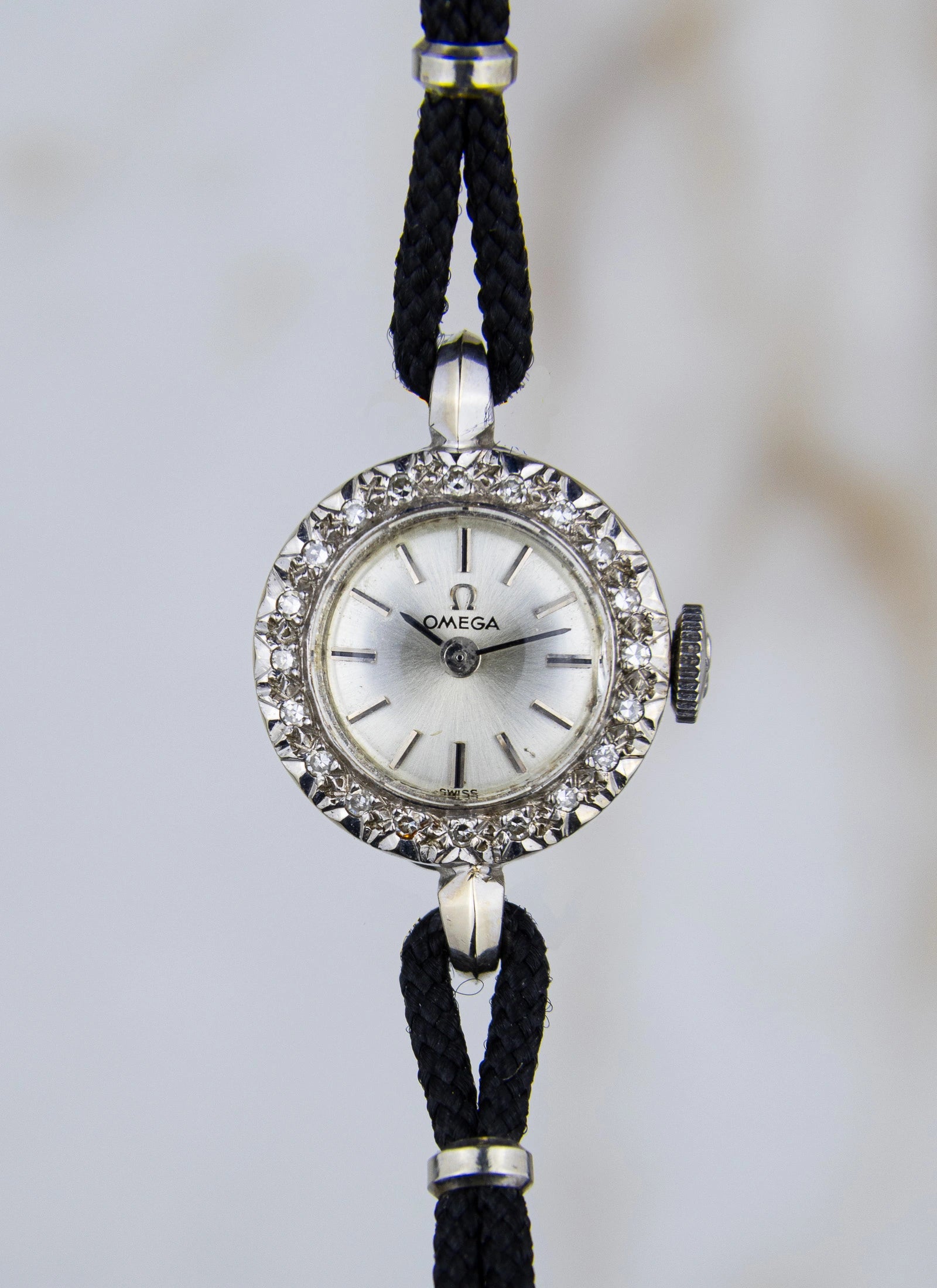 1965 14K WG Omega Cocktail Watch Diamond Bezel A7782 cal. 484