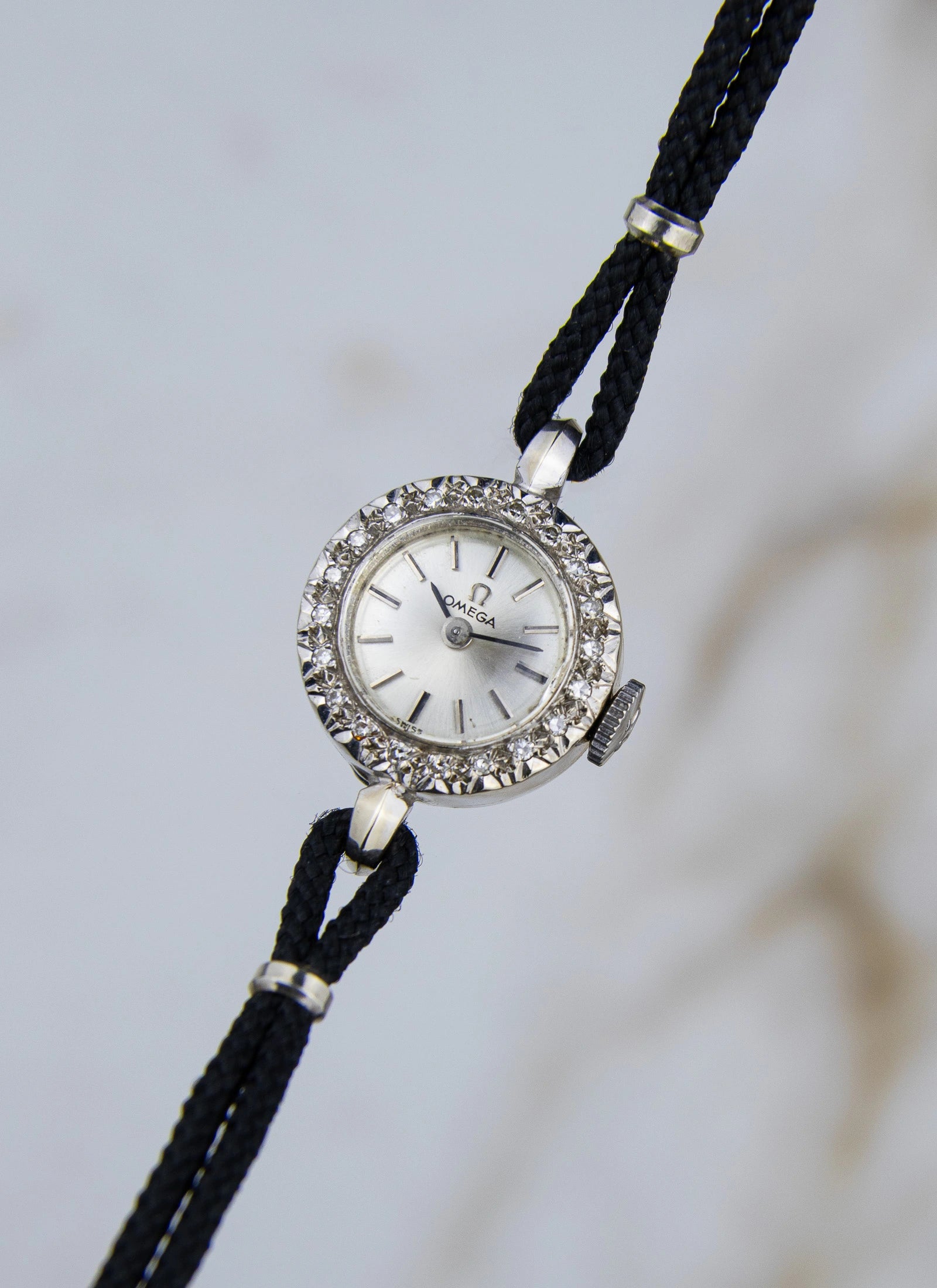 1965 14K WG Omega Cocktail Watch Diamond Bezel A7782 cal. 484