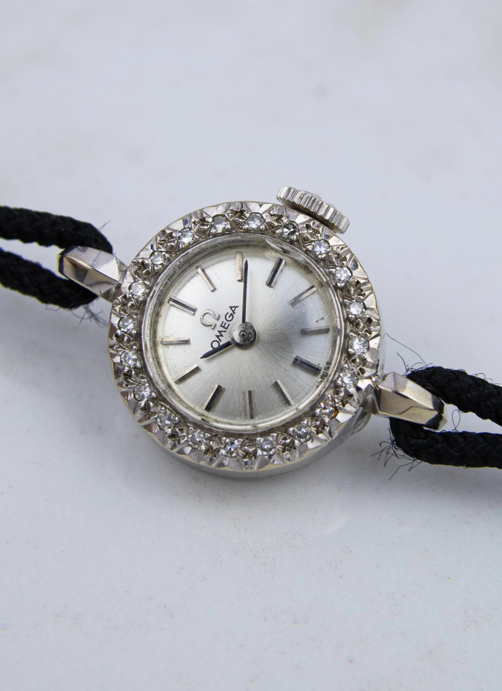 1965 14K WG Omega Cocktail Watch Diamond Bezel A7782 cal. 484