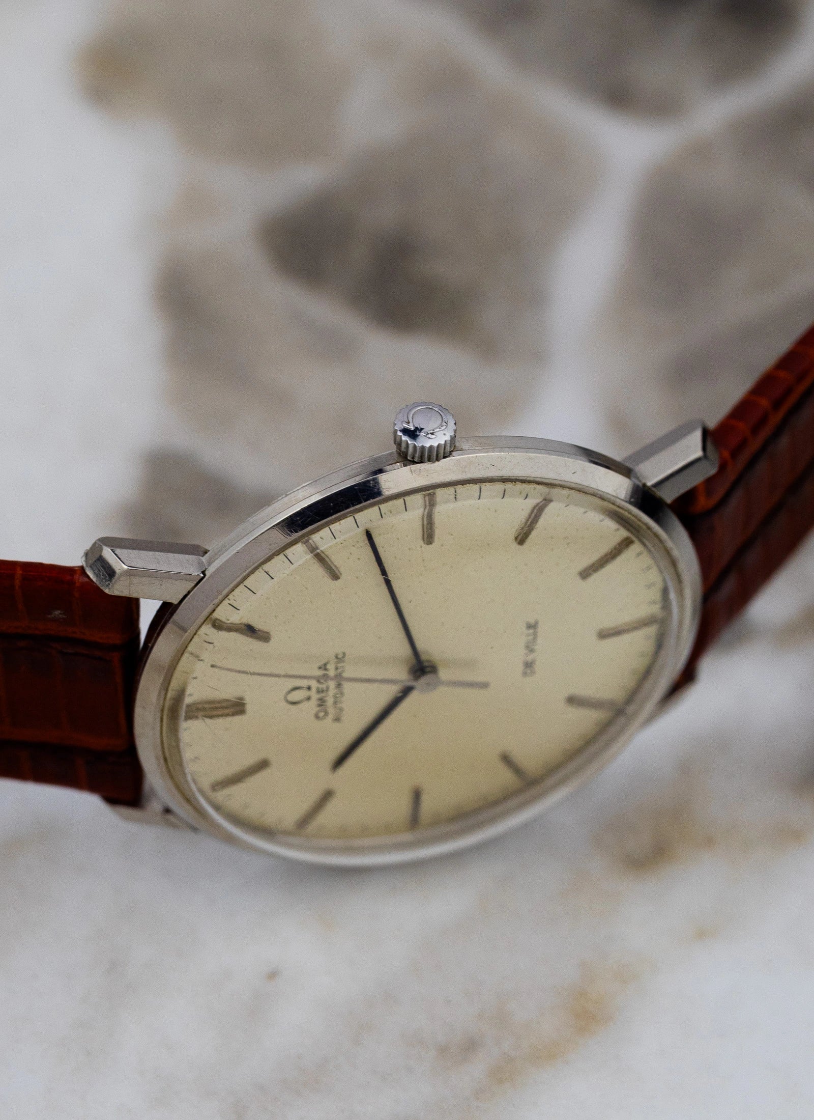 1966 18K WG Omega De Ville Ultra Slim 161.024 cal. 711