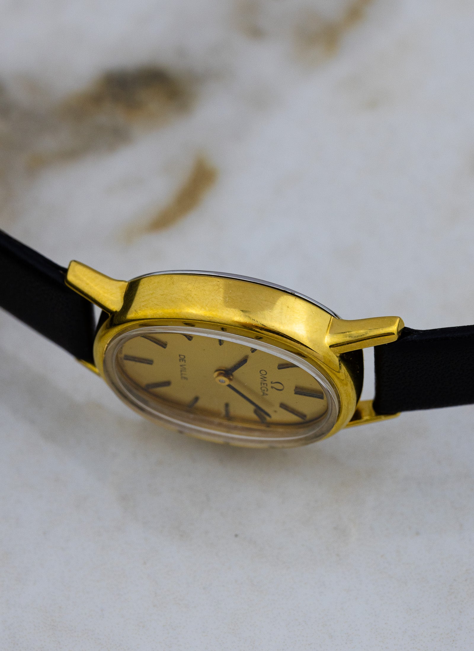 1980 Lady Omega De Ville 511.0553 cal. 1100 Serviced