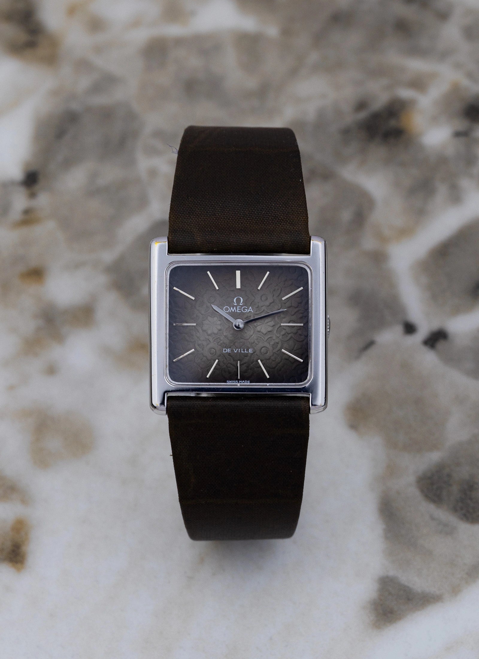 1972 Lady Omega De Ville Floral Motif 511.0405 cal. 625