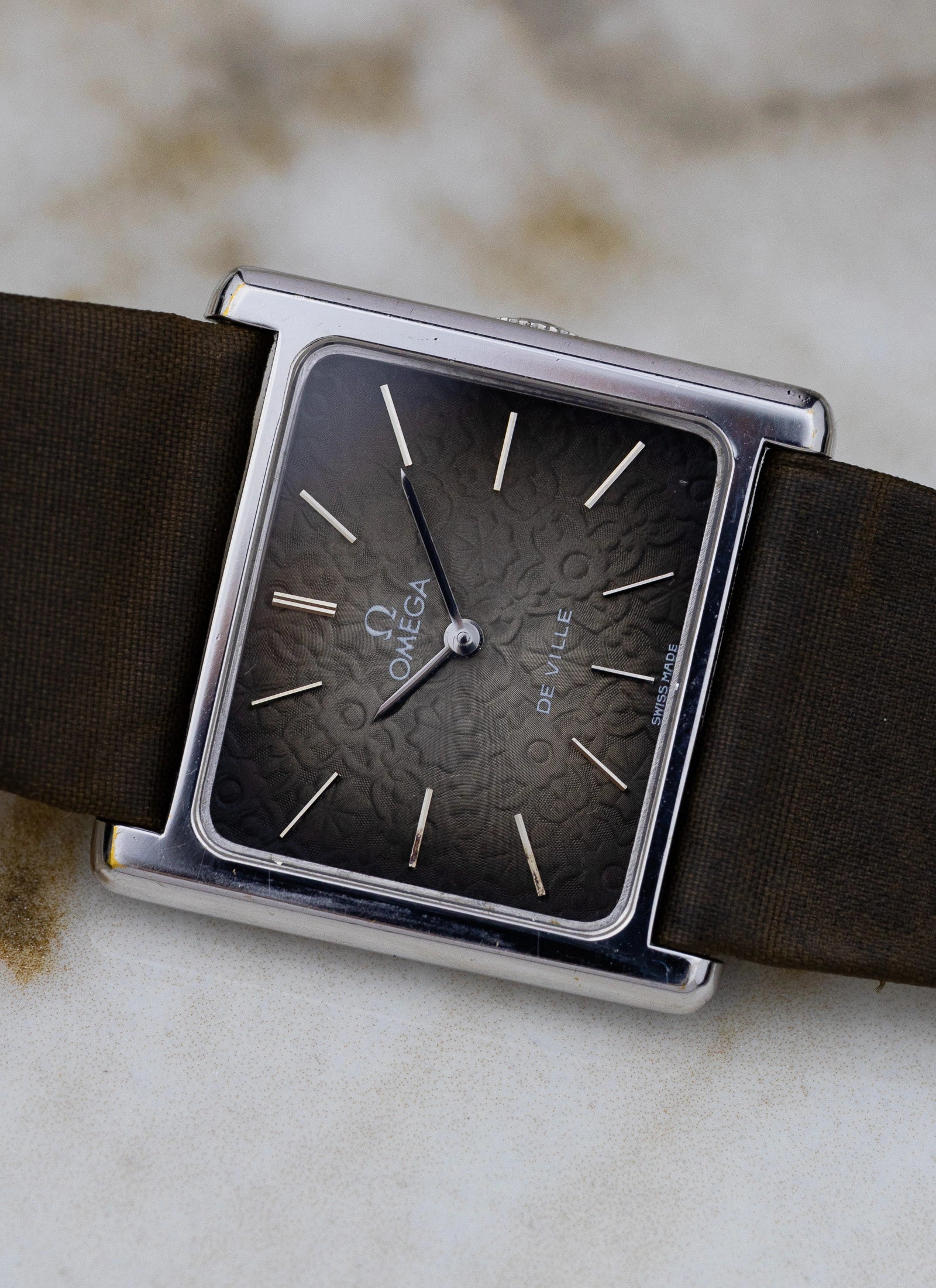 1972 Lady Omega De Ville Floral Motif 511.0405 cal. 625