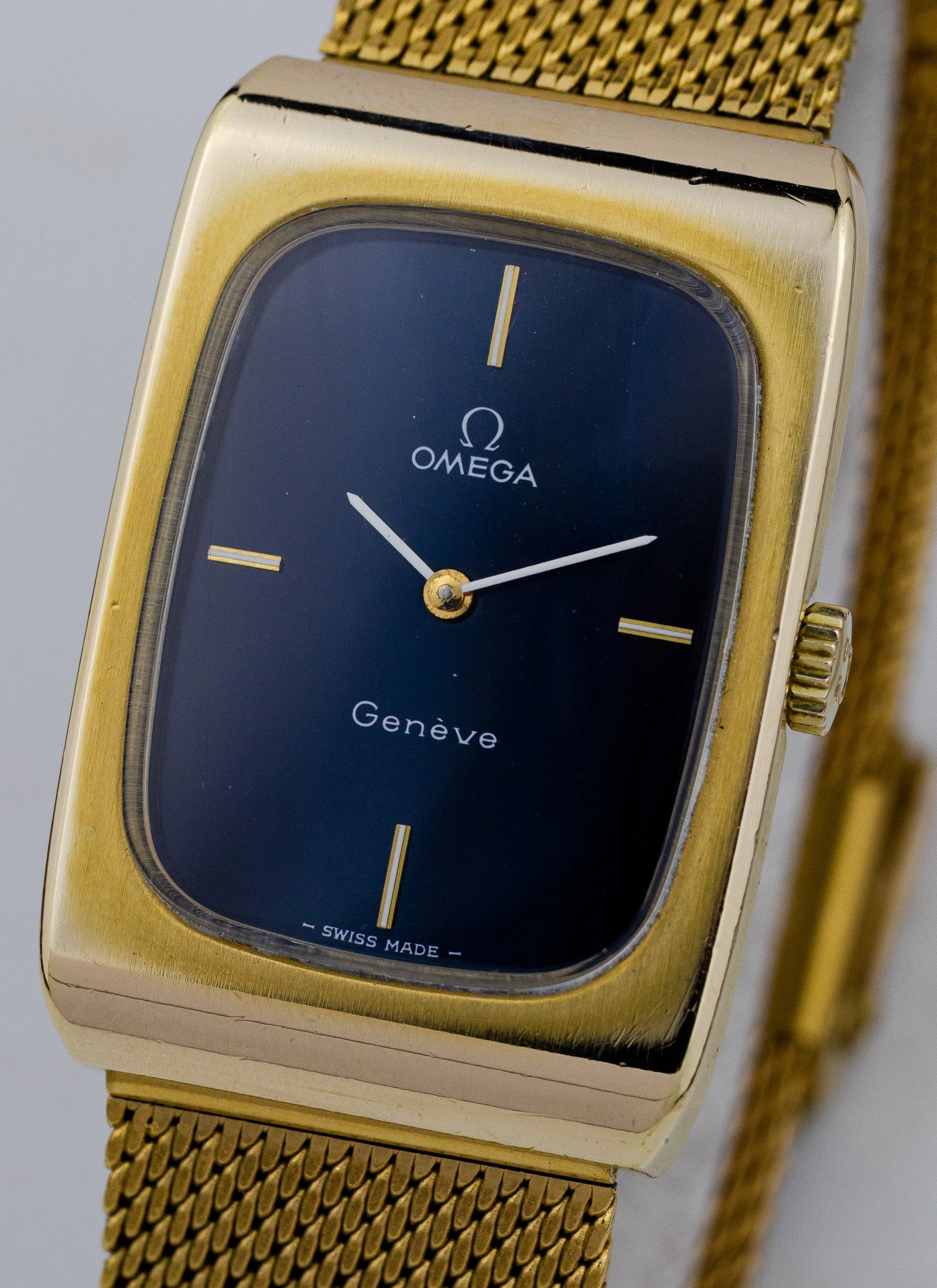 1970s Omega Geneve Tank Navy Holo 511.0469 cal. 625