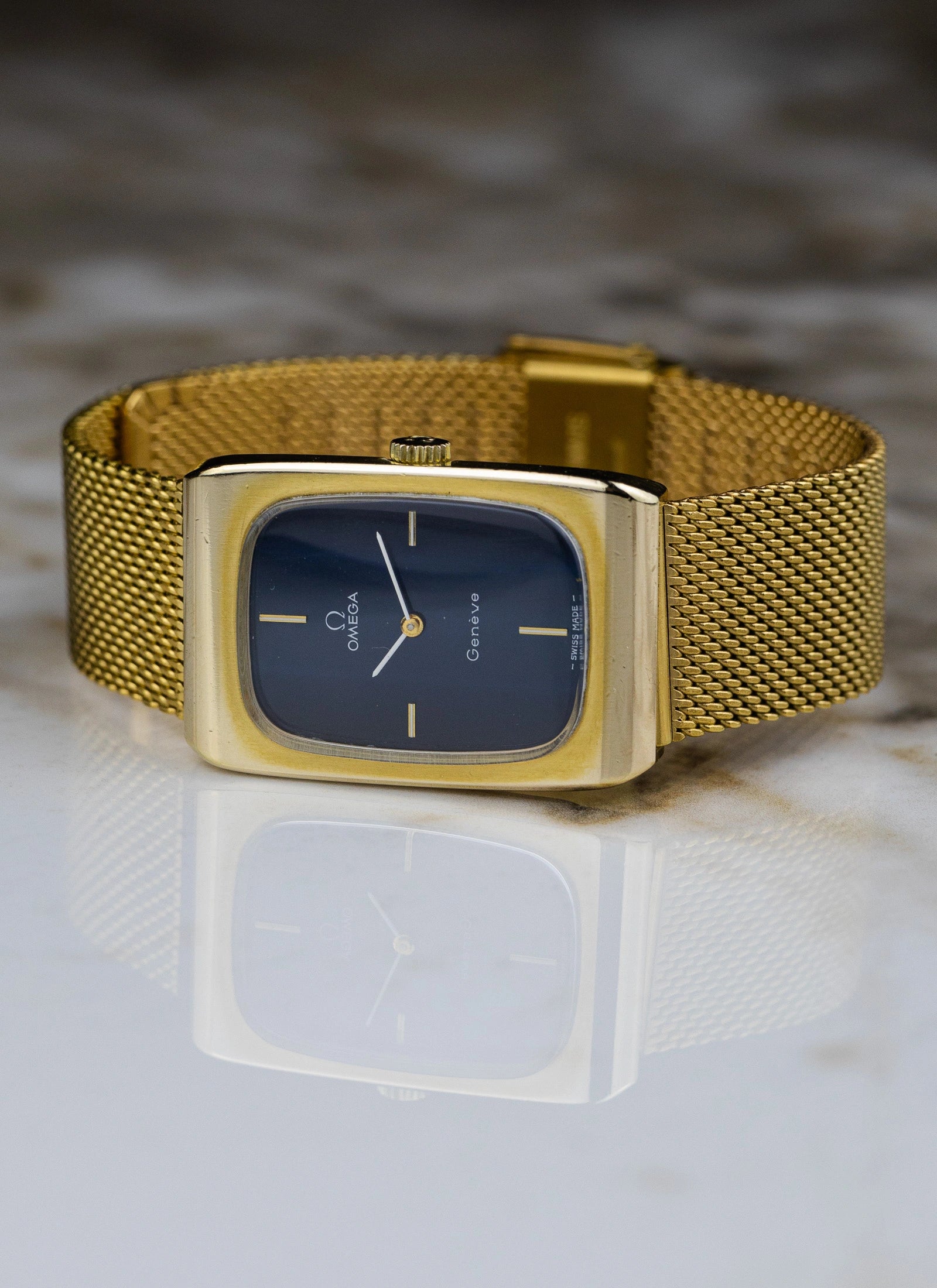 1970s Omega Geneve Tank Navy Holo 511.0469 cal. 625