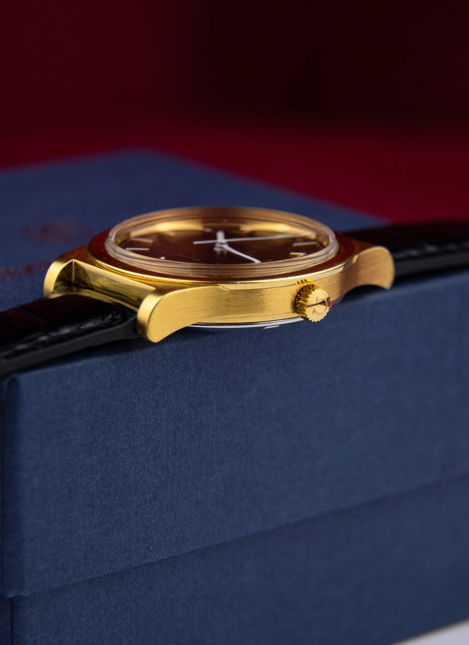 1973 Omega Geneve Red Dial 166.0168 cal. 1012