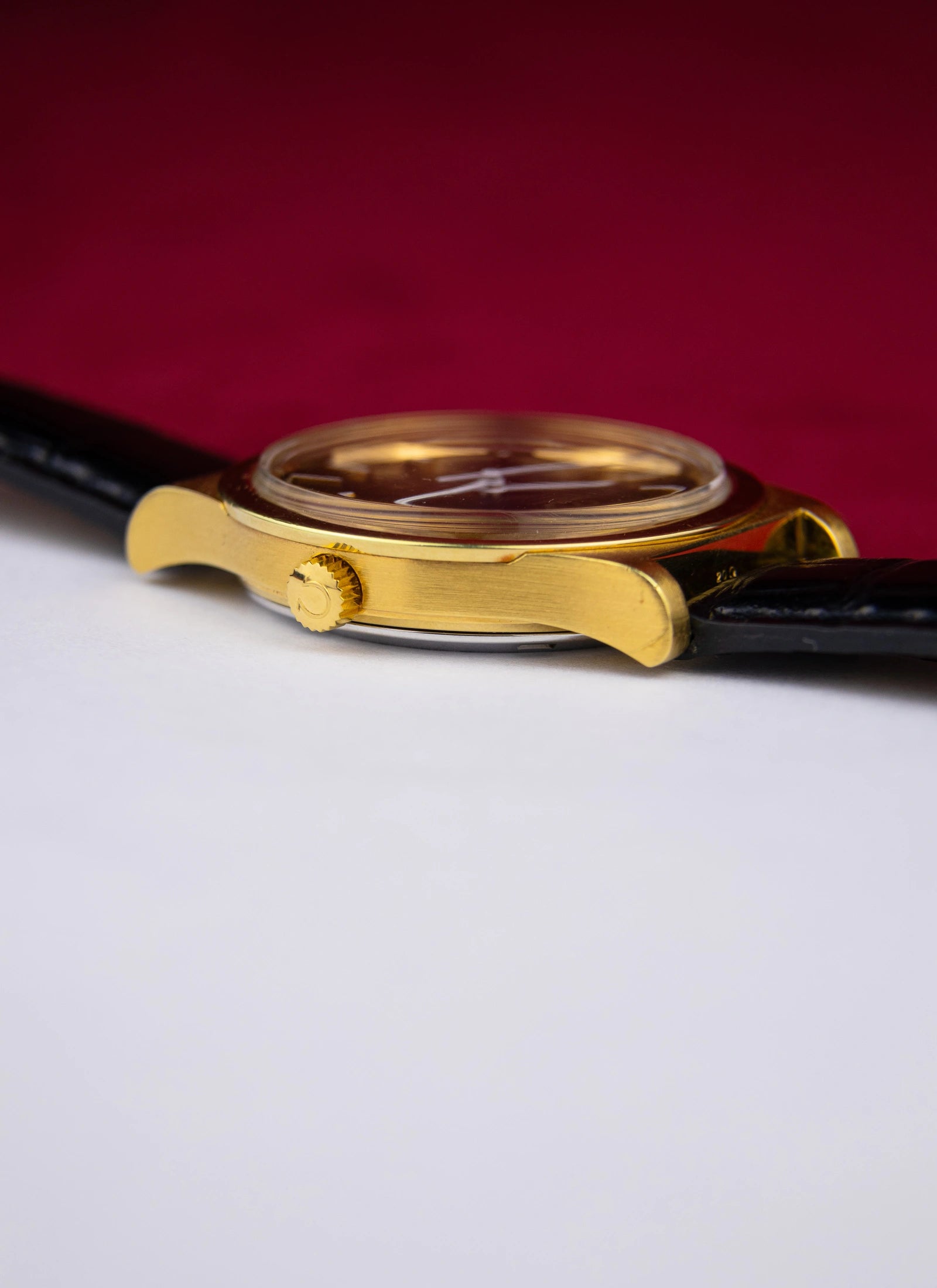 1973 Omega Geneve Red Dial 166.0168 cal. 1012