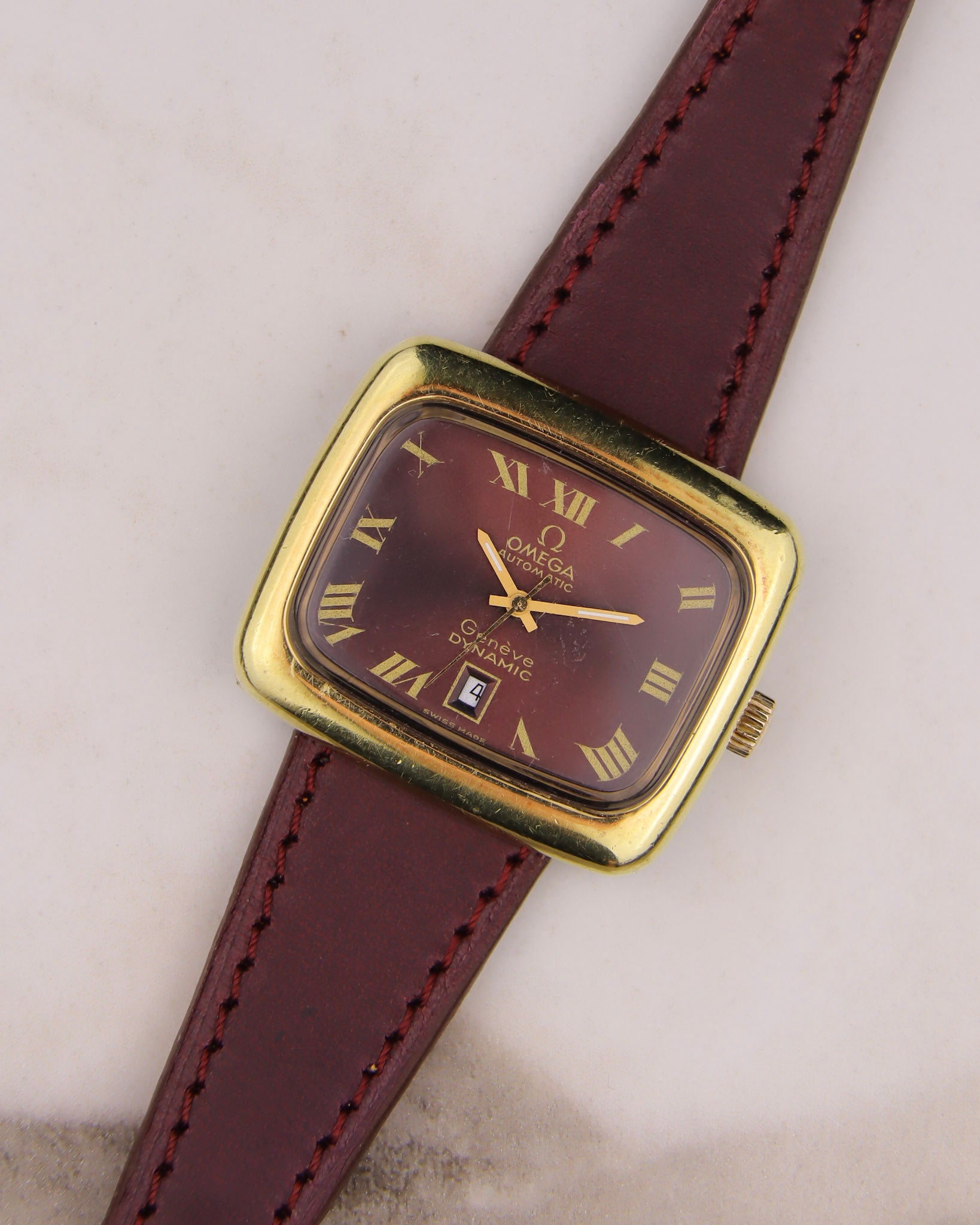 1973 Lady Omega Geneve Dynamic Burgundy 566.072 cal. 684