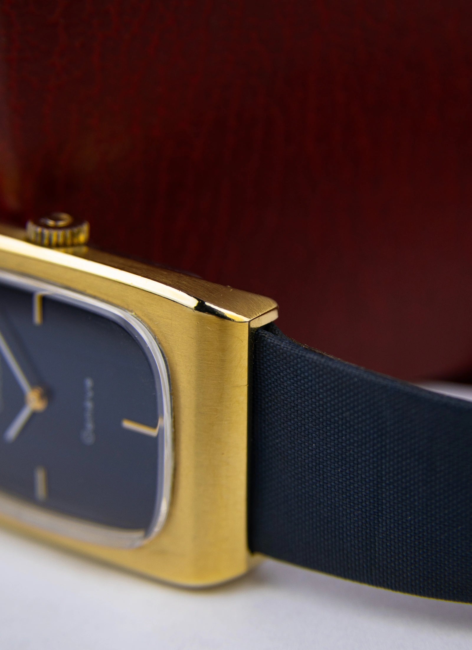 1968 Omega Genève Navy Holo Dial 511.0469 Cal. 625 MINT