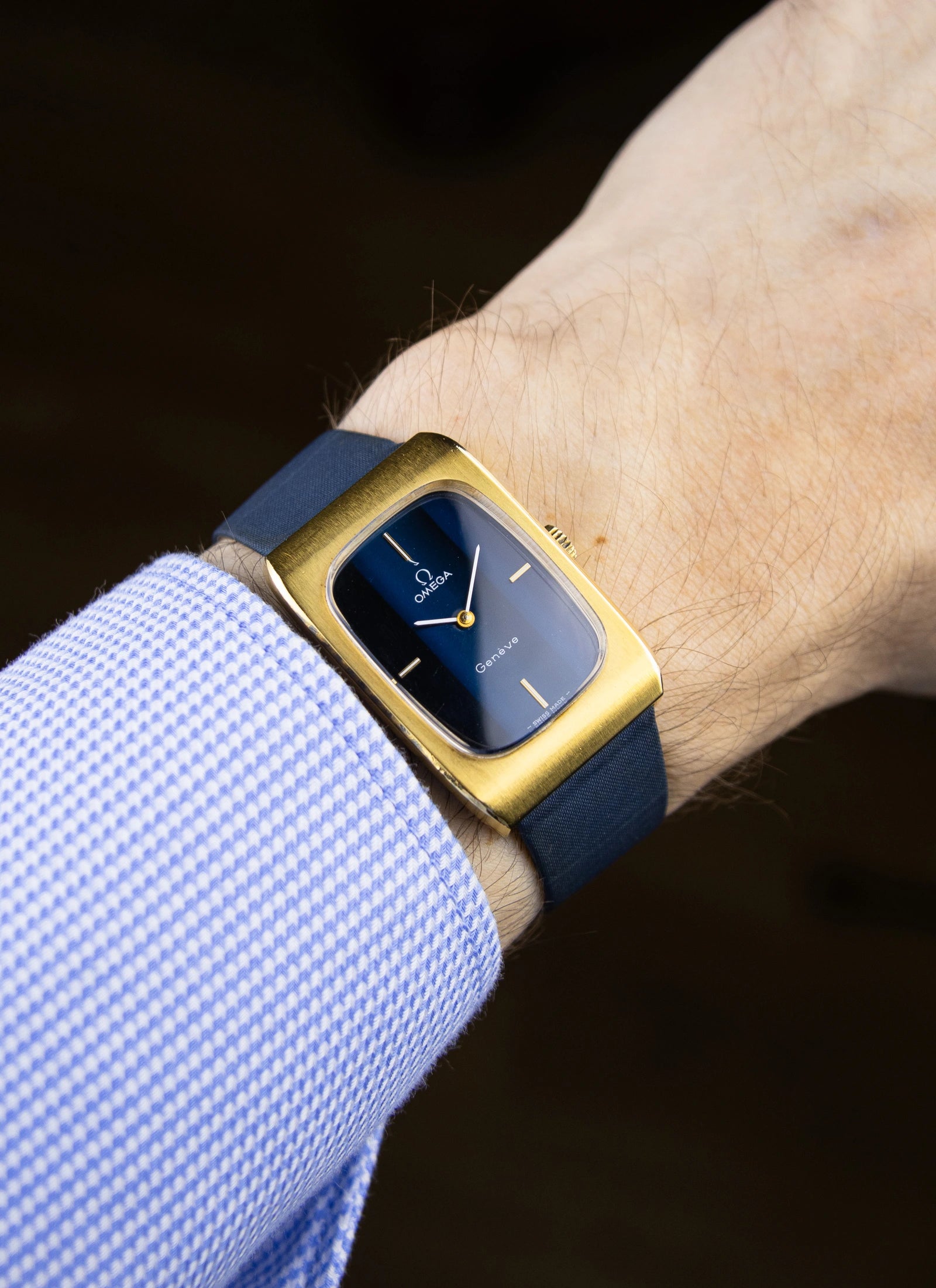 1968 Omega Genève Navy Holo Dial 511.0469 Cal. 625 MINT