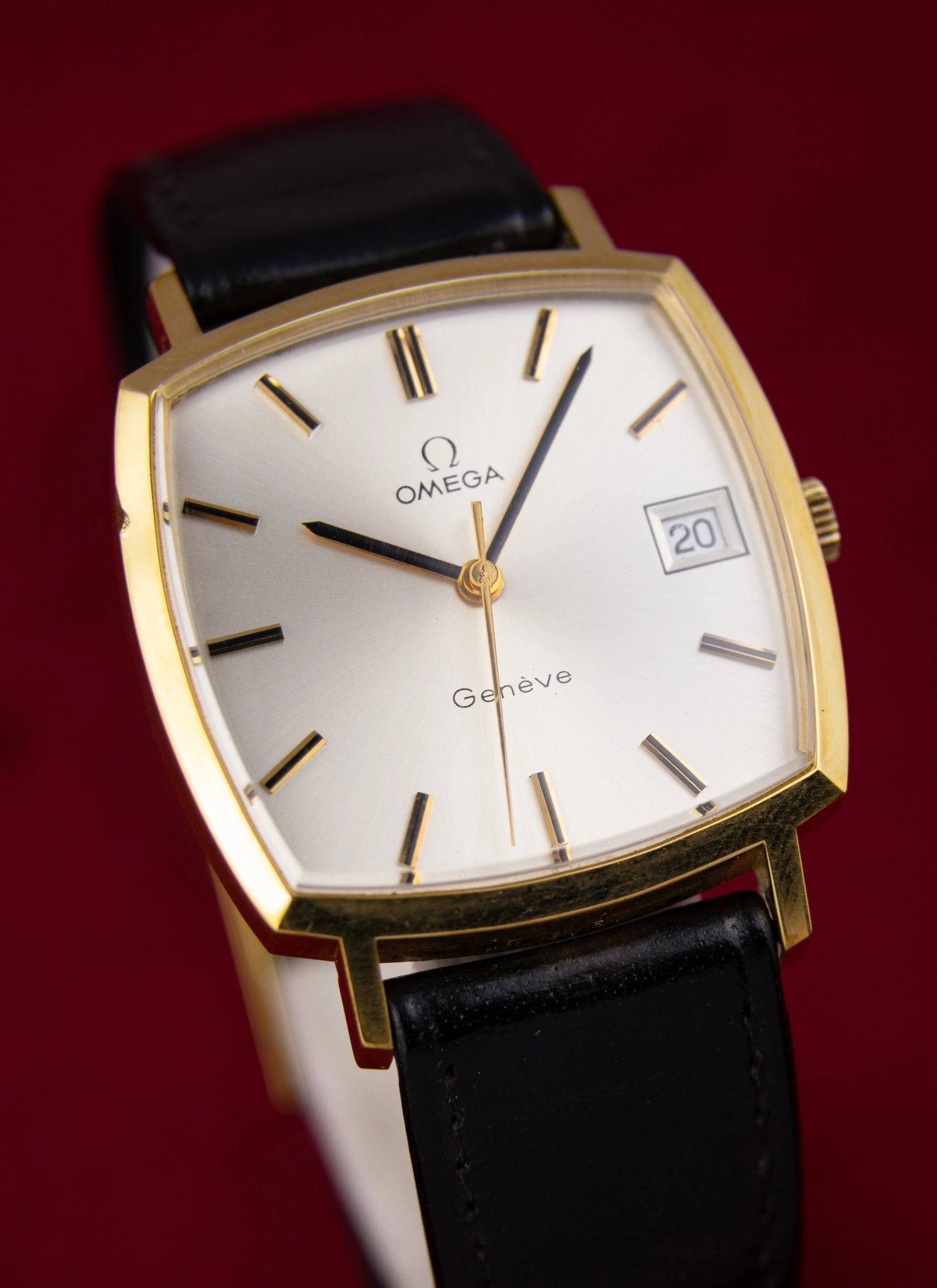Omega Geneve 132.0052 cal. 1030