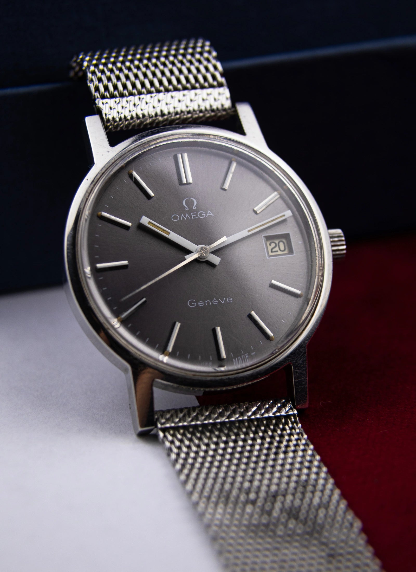 1975 Omega Geneve Grey Dial 136.0104 cal. 1030