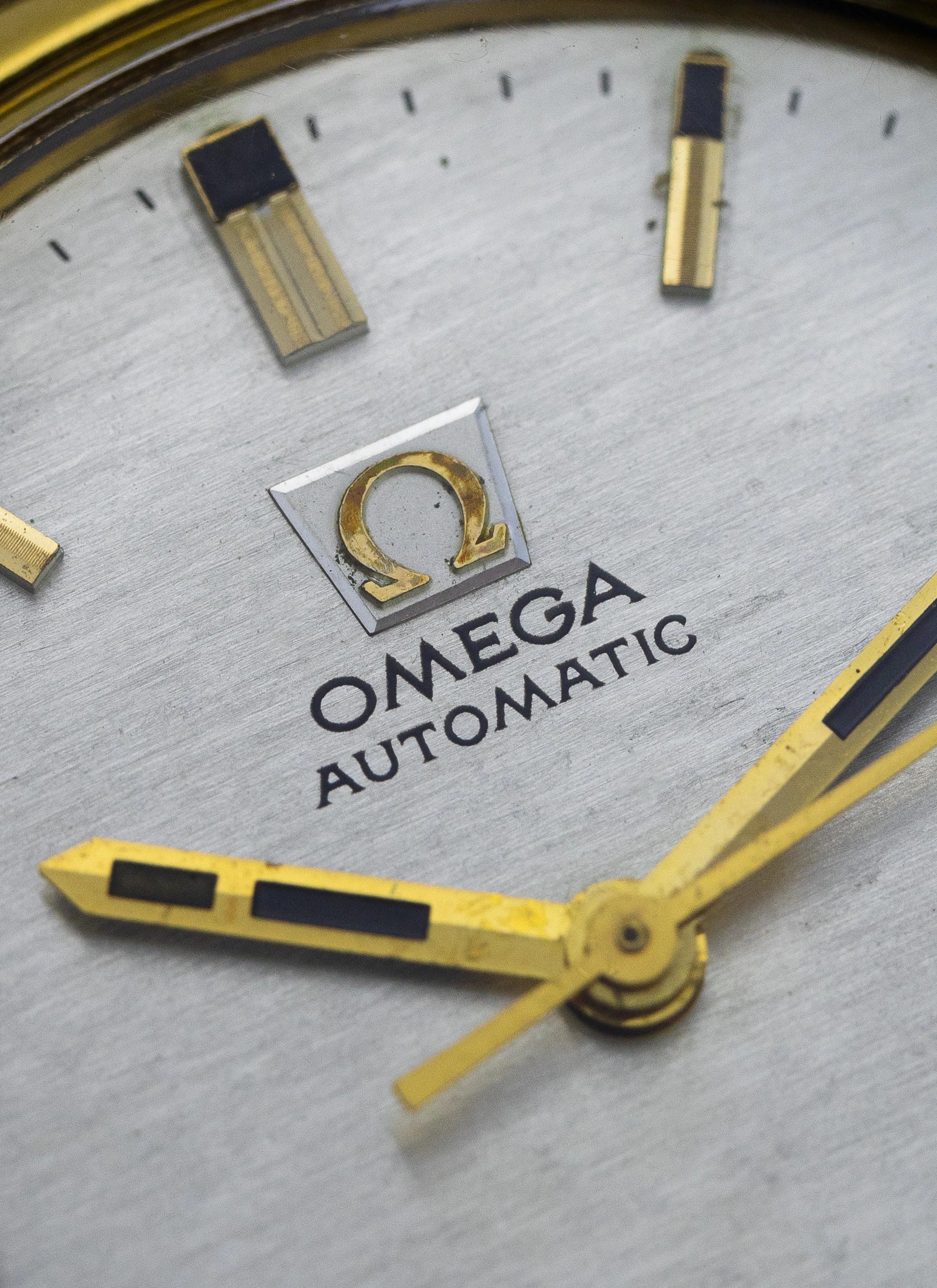 1971 Omega Geneve Shantung Dial 166.070 cal. 565 Serviced