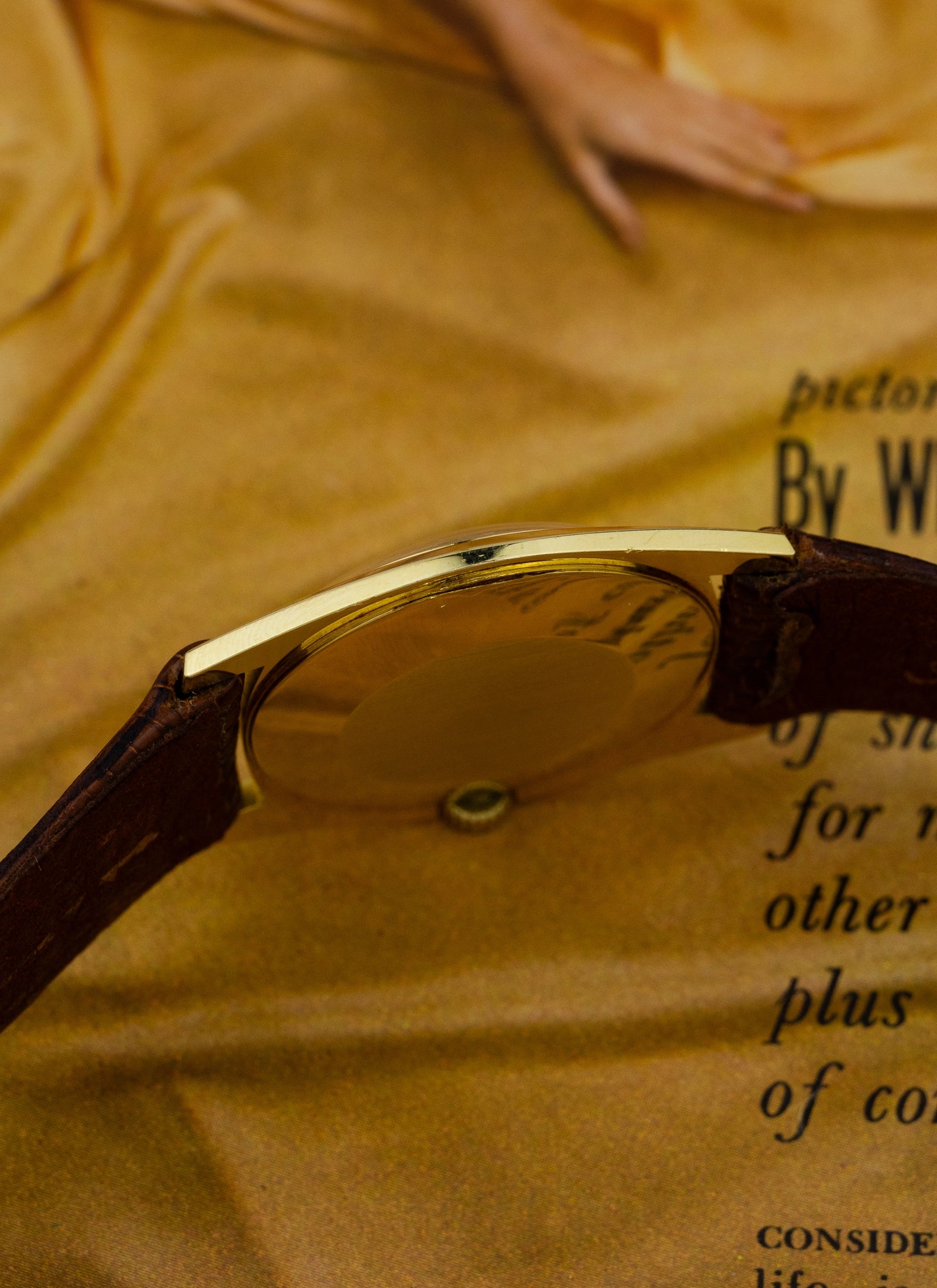 1969 18K Omega De Ville Gold Floral Dial 111.096 cal. 620 Box