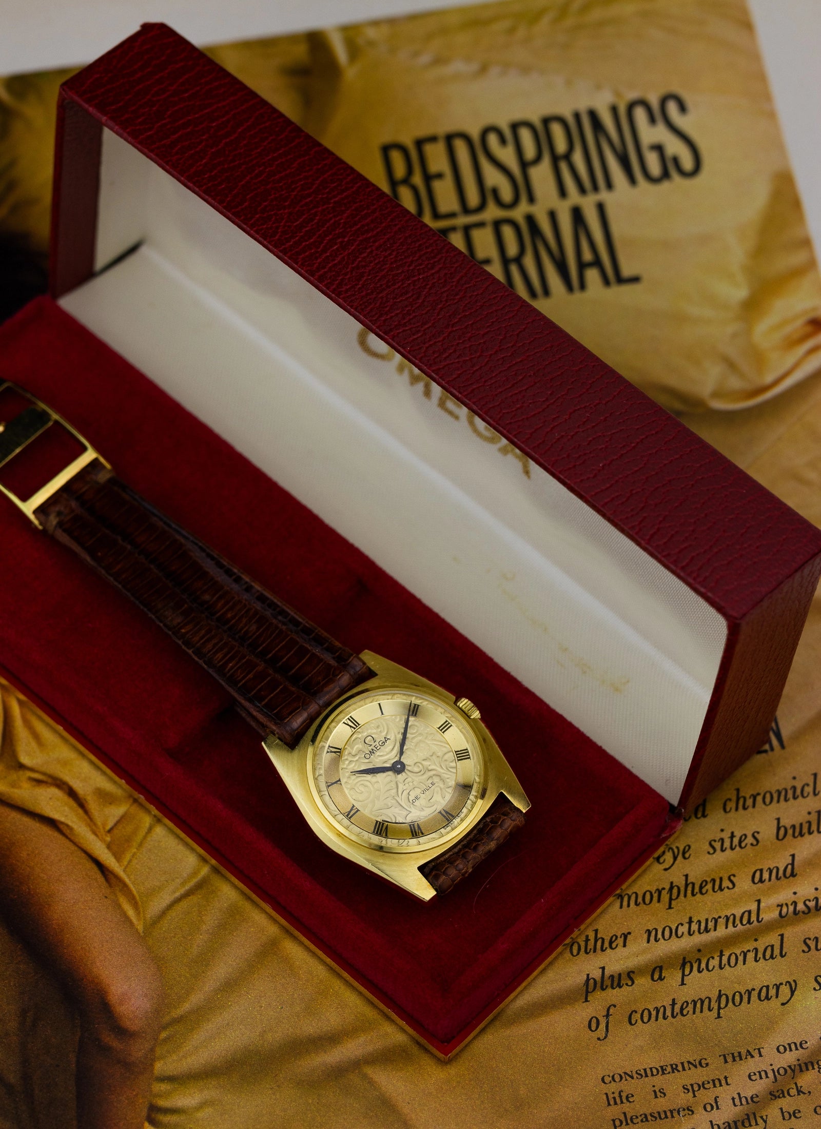 1969 18K Omega De Ville Gold Floral Dial 111.096 cal. 620 Box