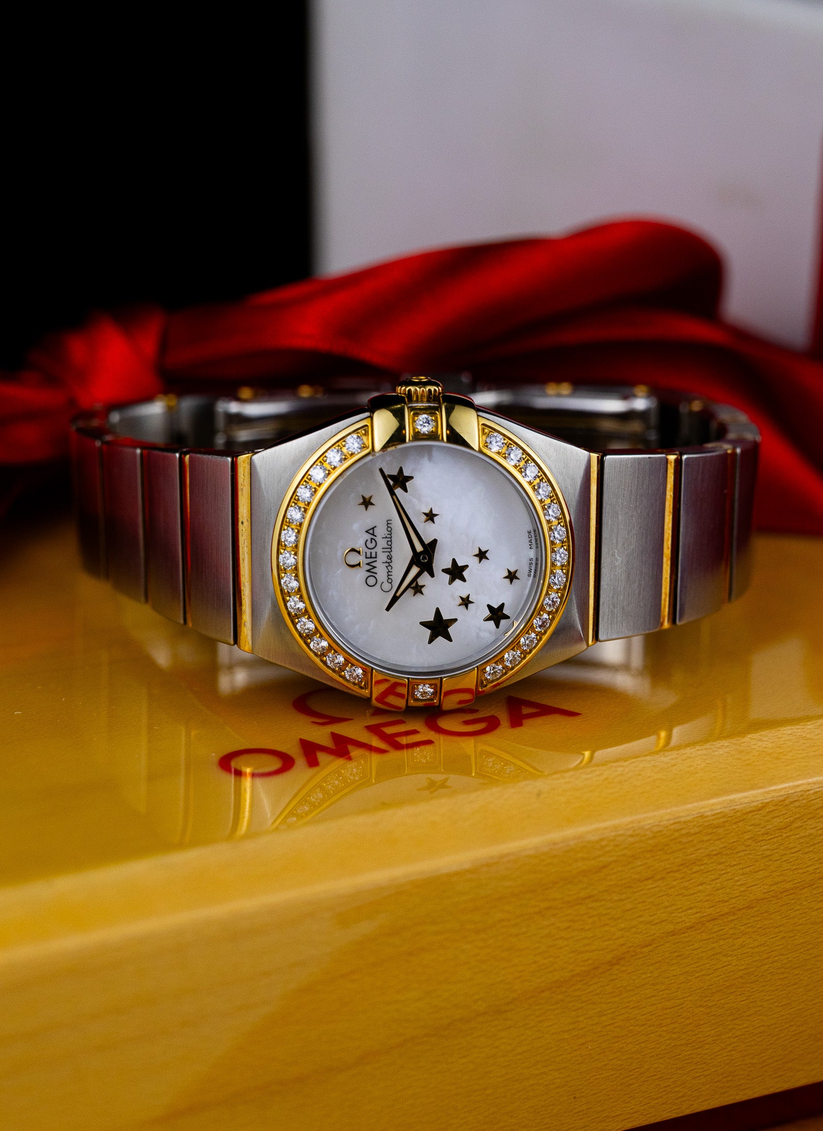 2010s Omega Constellation Manhattan Diamonds 123.25.24.60.05.002