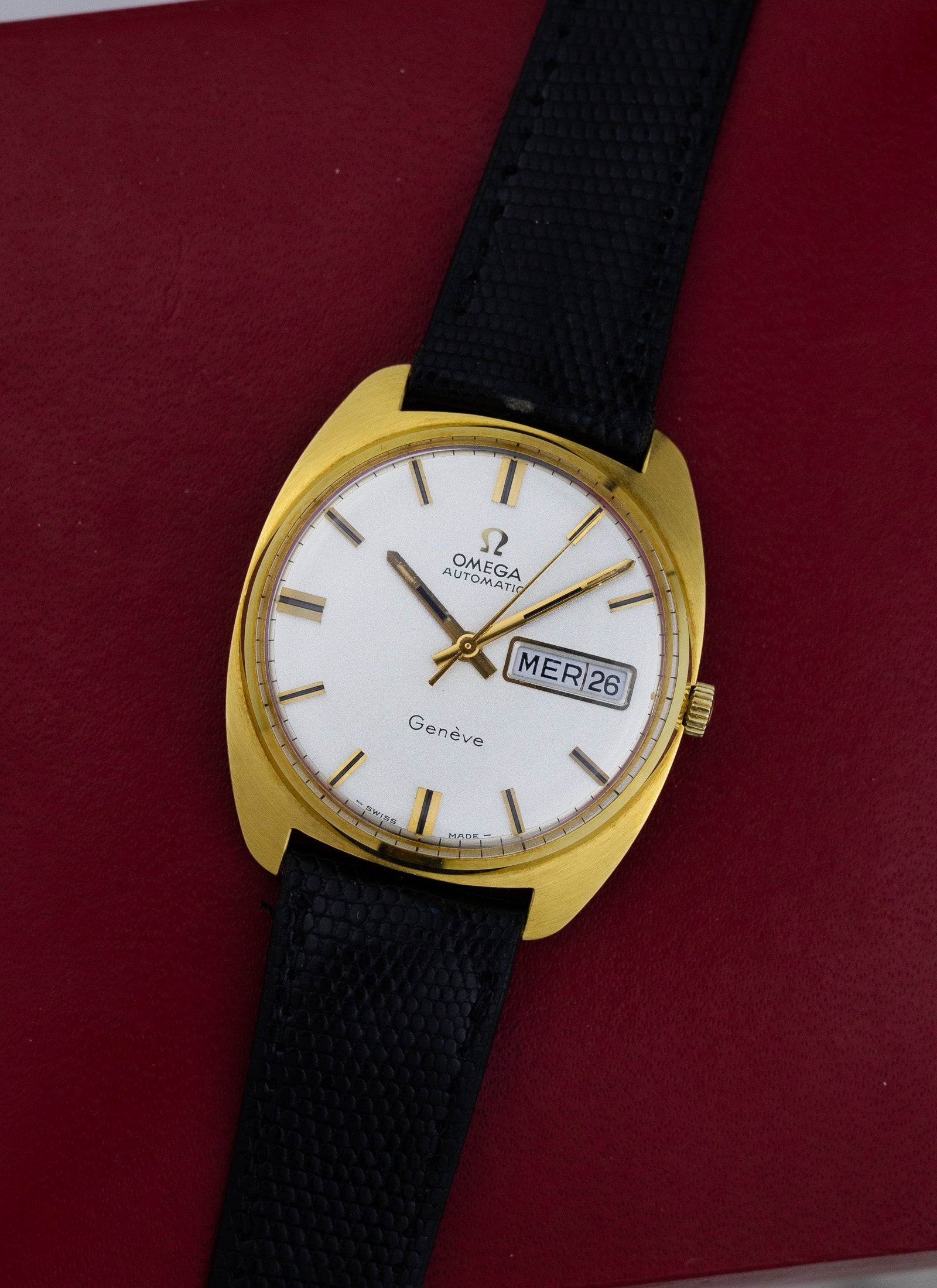 1970 18K Omega Geneve NOS/LNOS 162.9009 cal. 752 Box