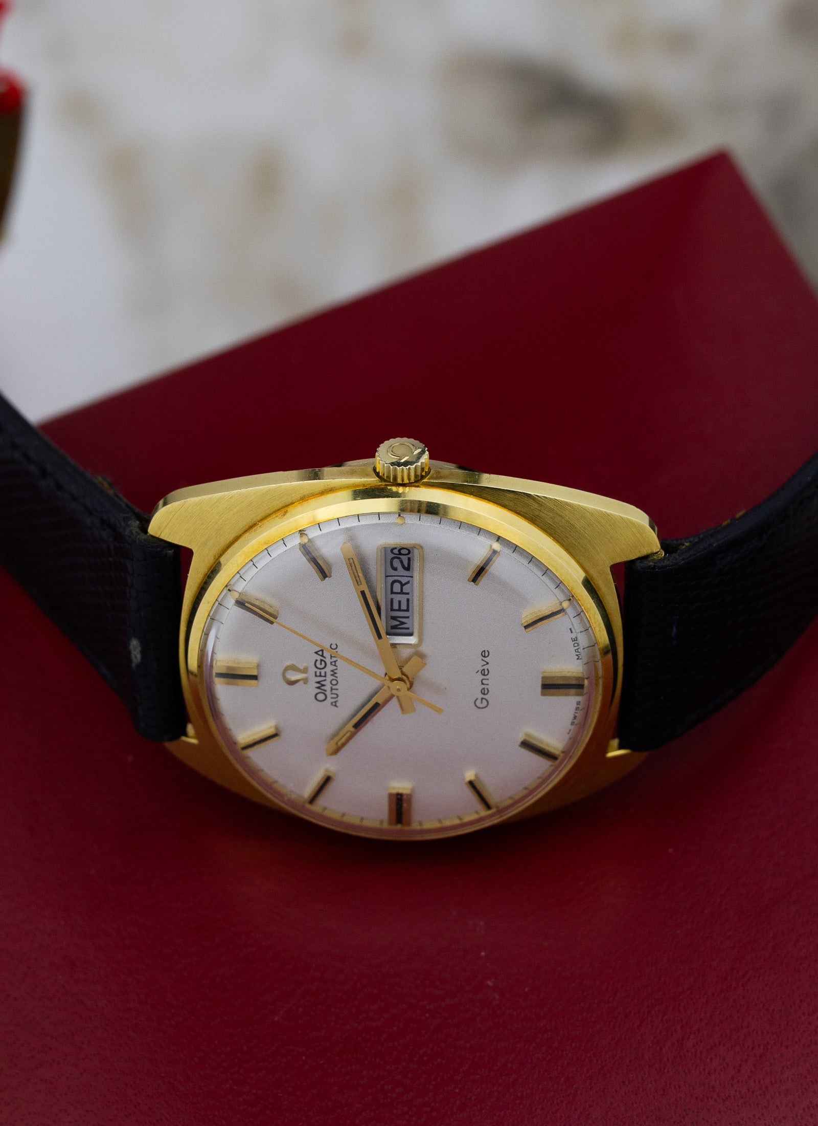 1970 18K Omega Geneve NOS/LNOS 162.9009 cal. 752 Box