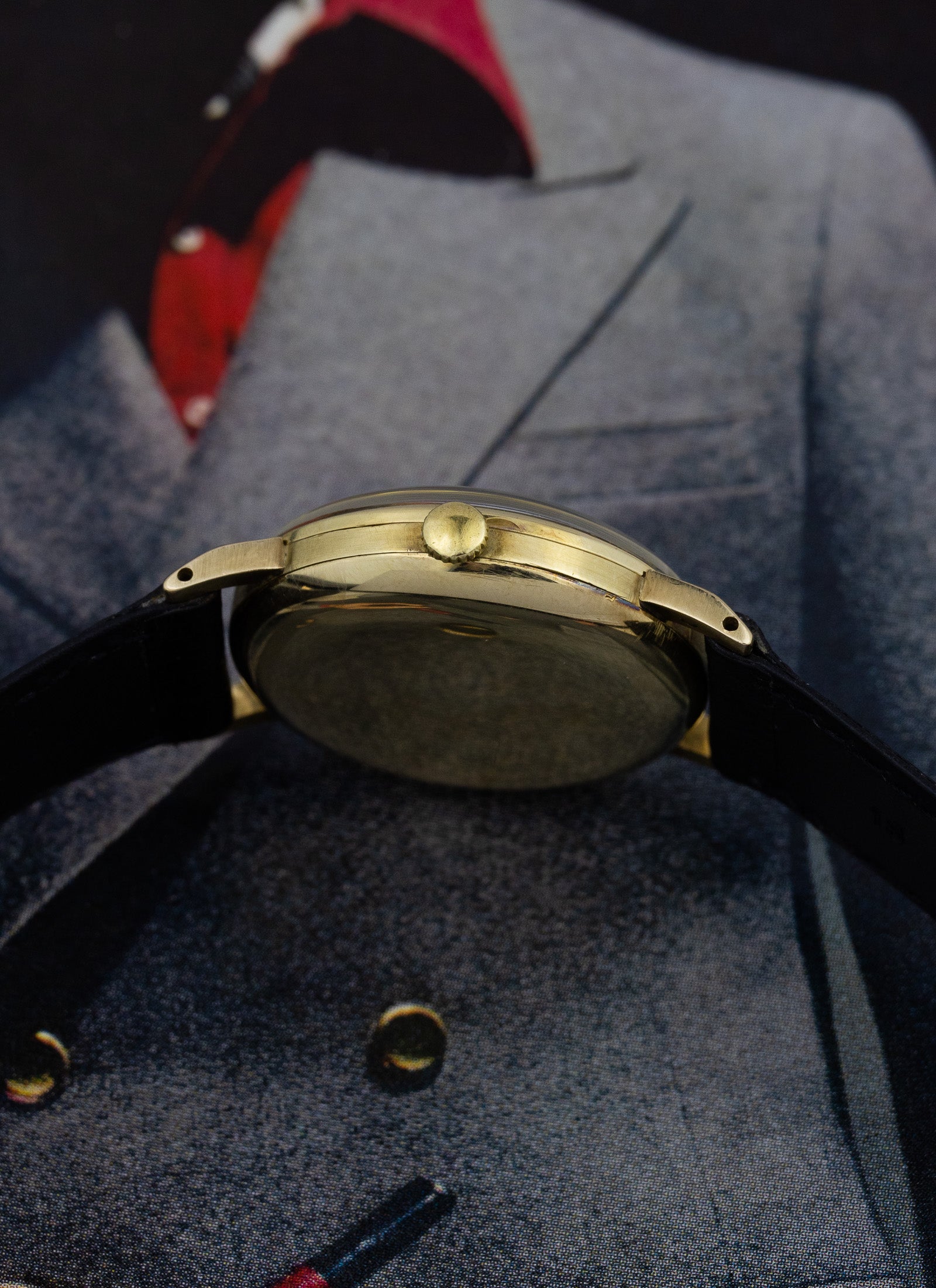 1944 14K Omega Arabic Dial Serviced