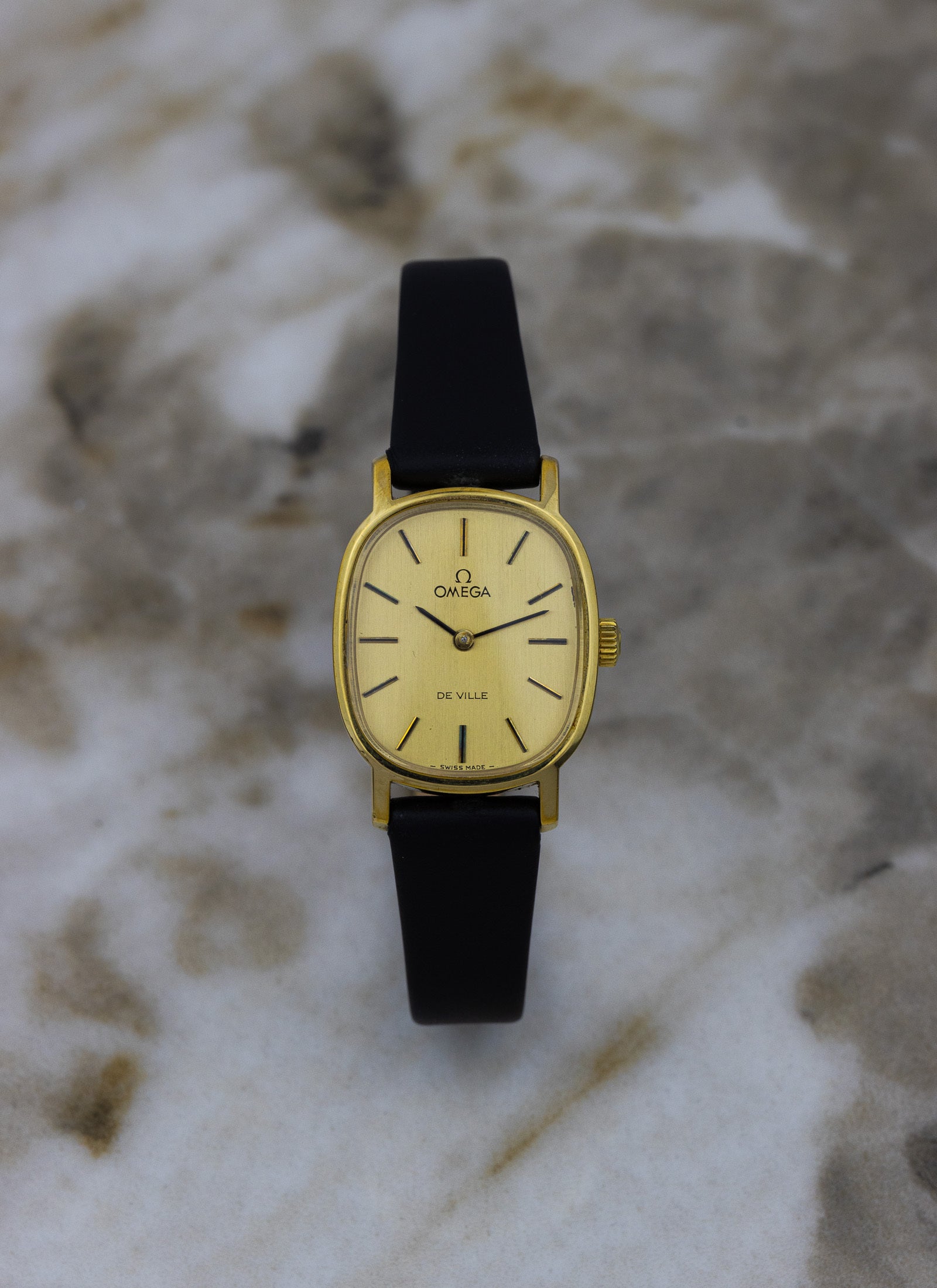 1975 Lady Omega De Ville 511.0509 cal. 625