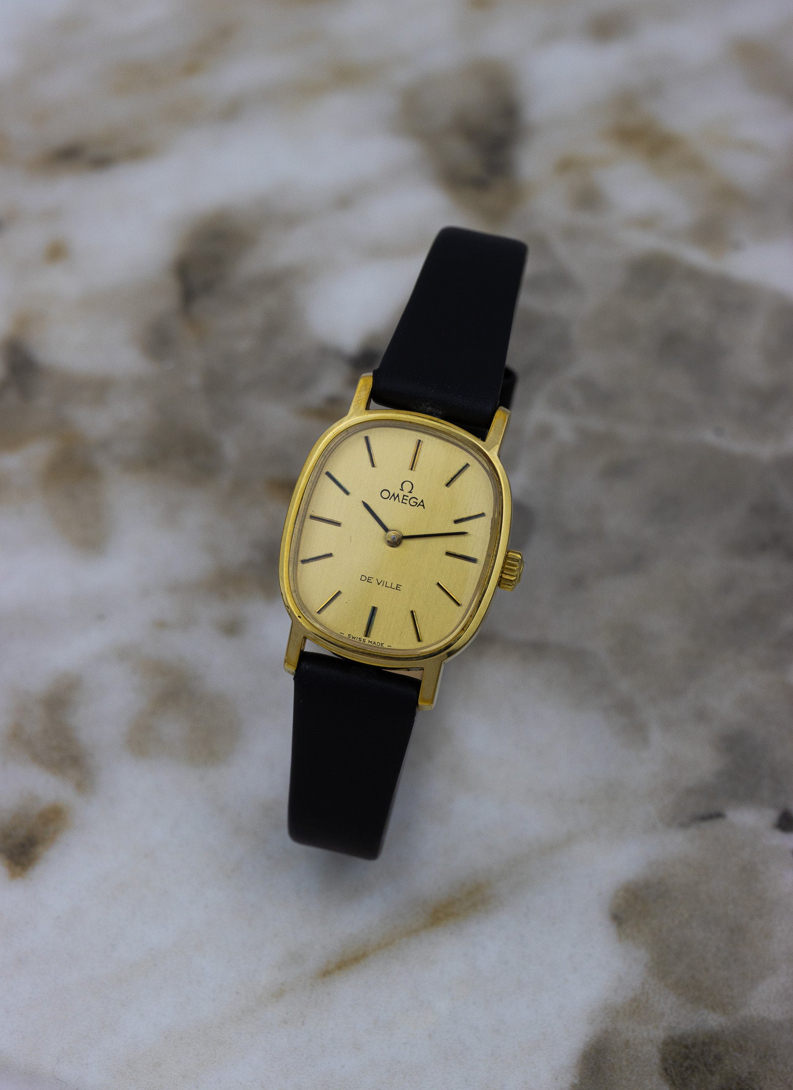 1975 Lady Omega De Ville 511.0509 cal. 625