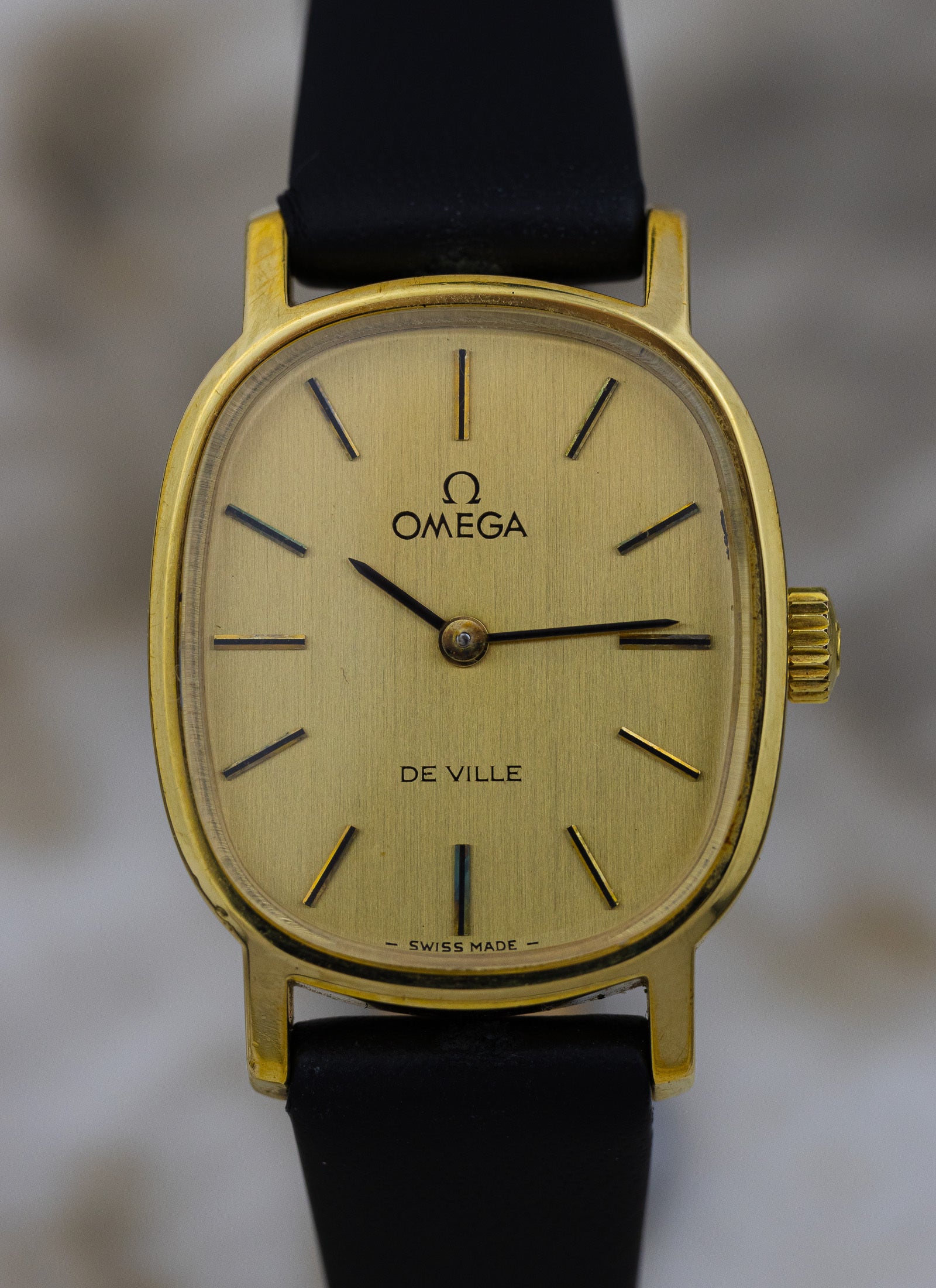 1975 Lady Omega De Ville 511.0509 cal. 625