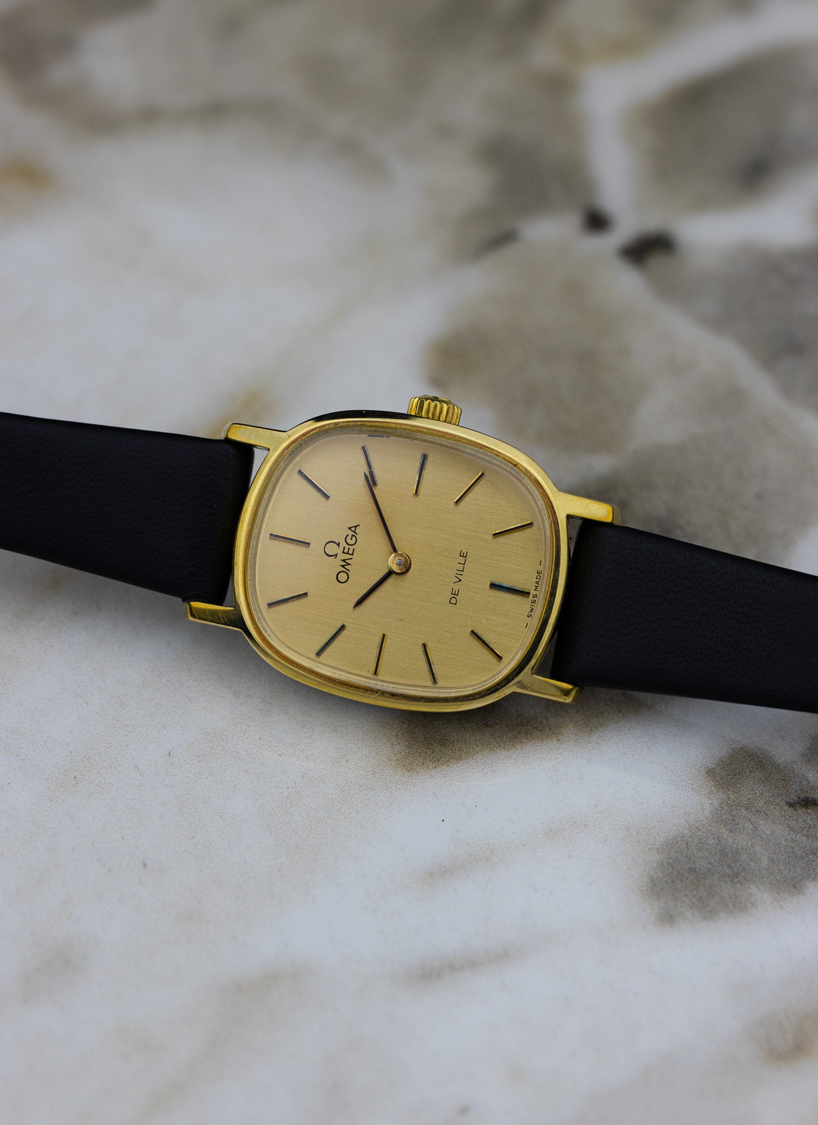 1975 Lady Omega De Ville 511.0509 cal. 625