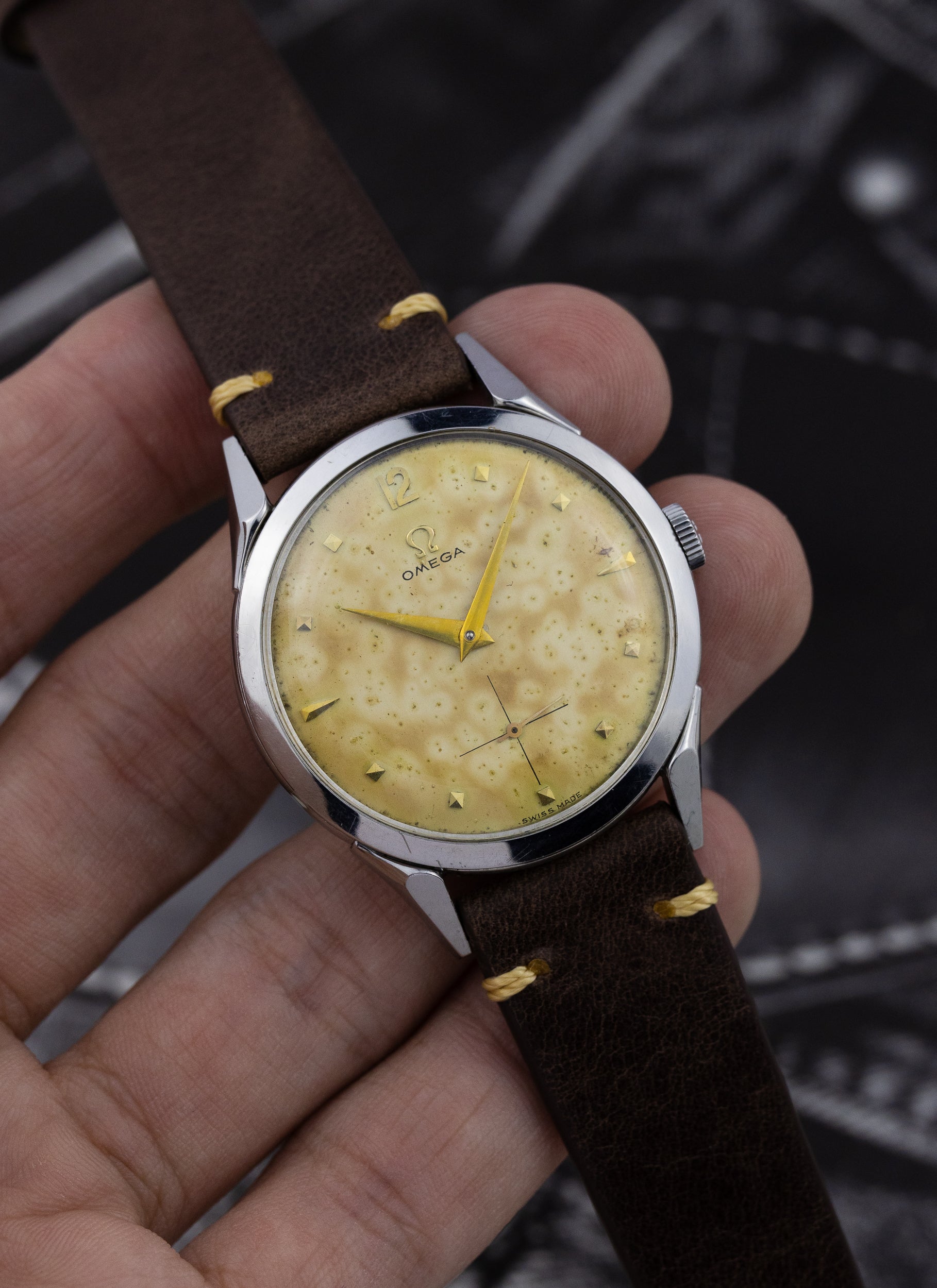 1952 Omega Jumbo Tropical Leopard Dial „Spider Lugs” 2605-10 cal. 266