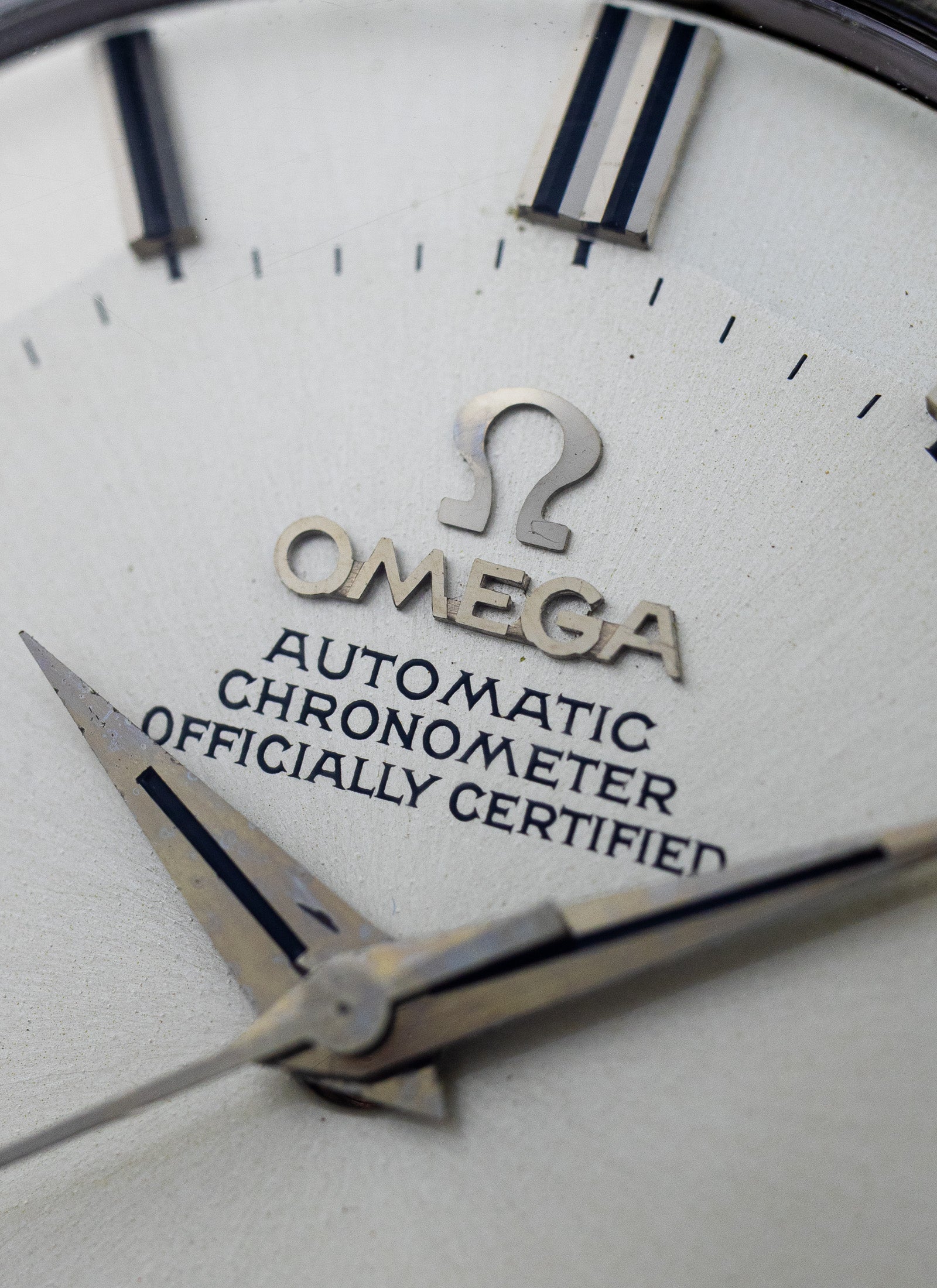 1966 Omega Constellation Pie Pan Dog Legs 168.005 cal. 561