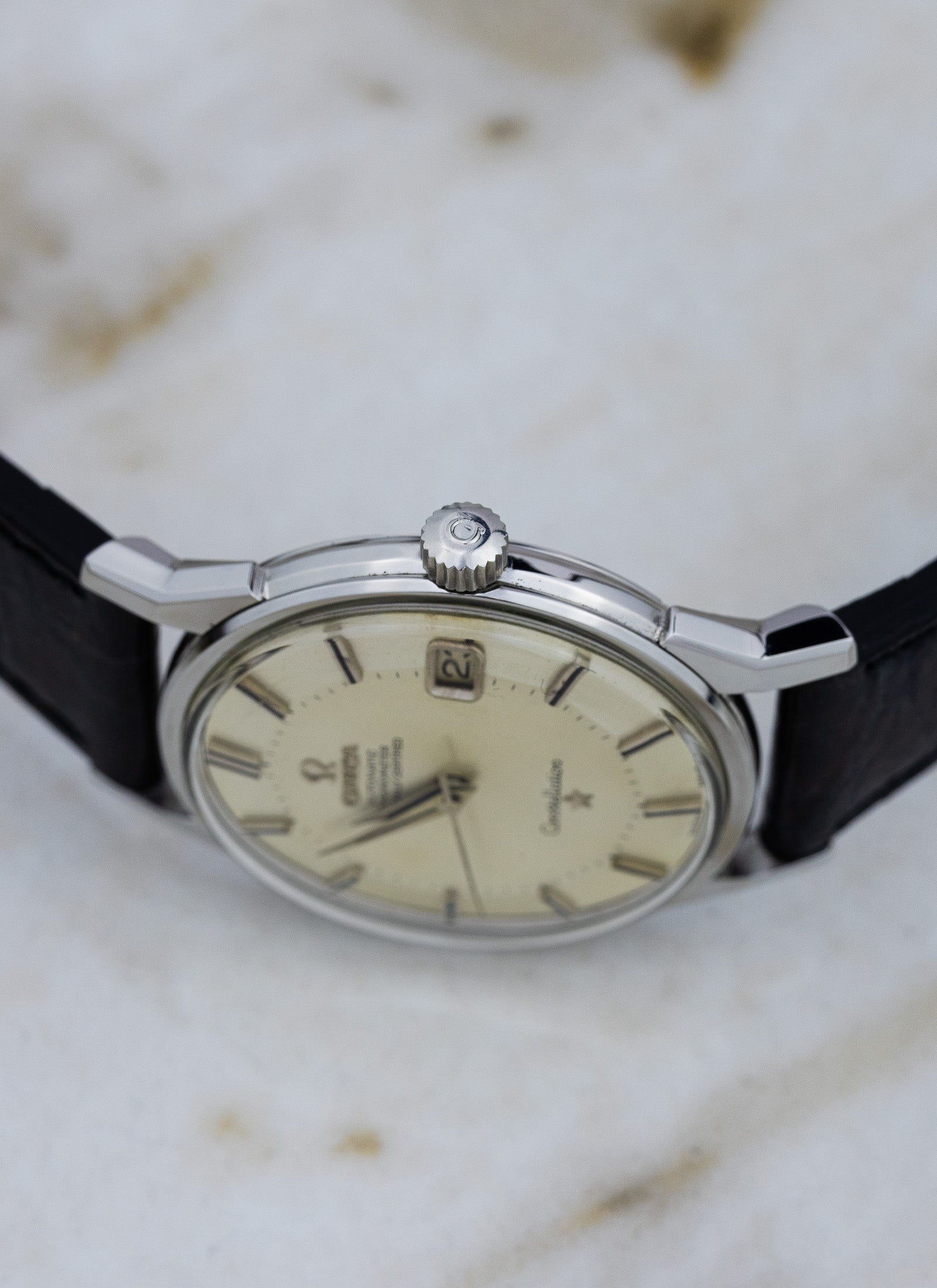 1966 Omega Constellation Pie Pan Dog Legs 168.005 cal. 561