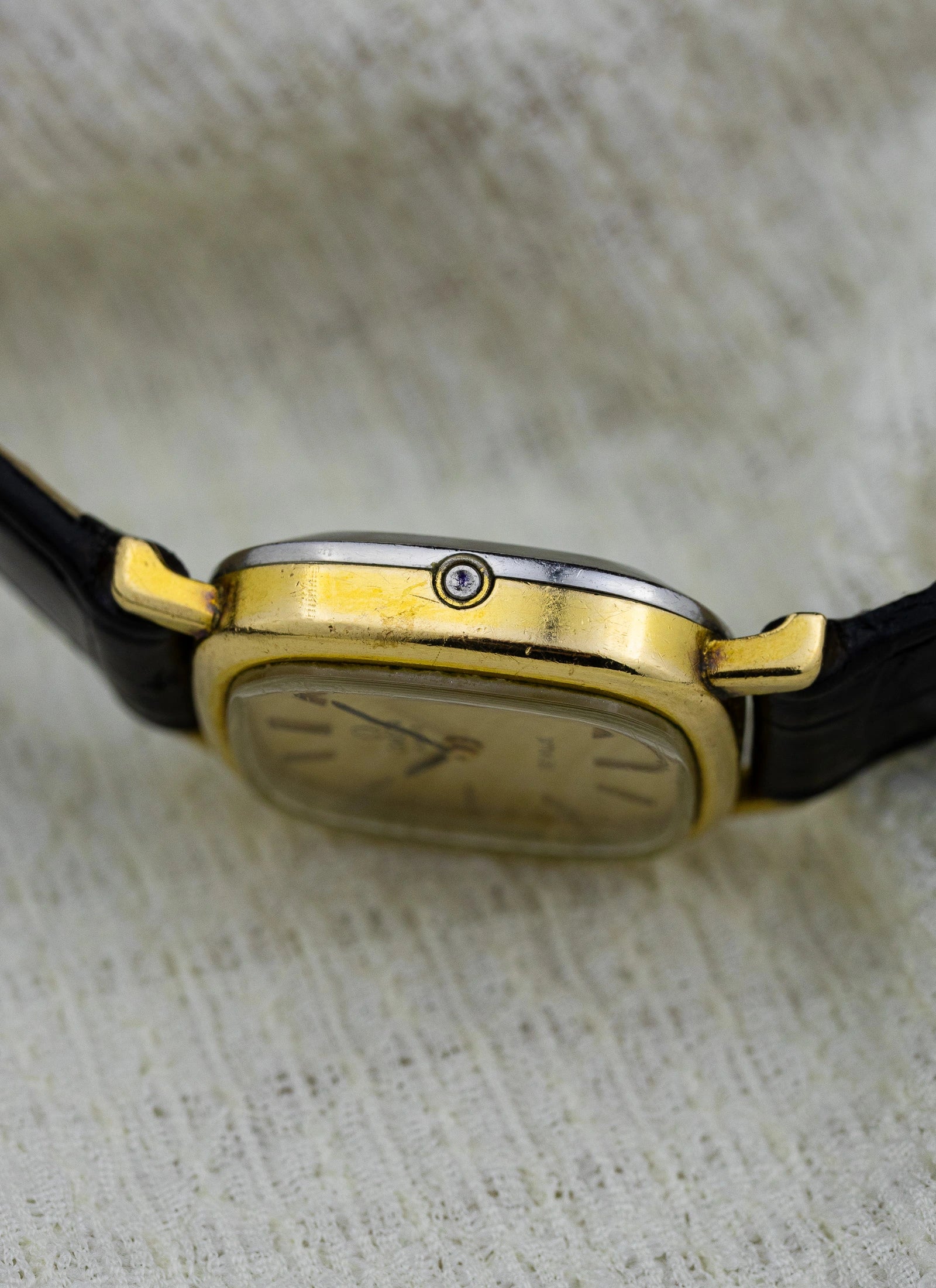 1970s Lady Omega De Ville Quartz