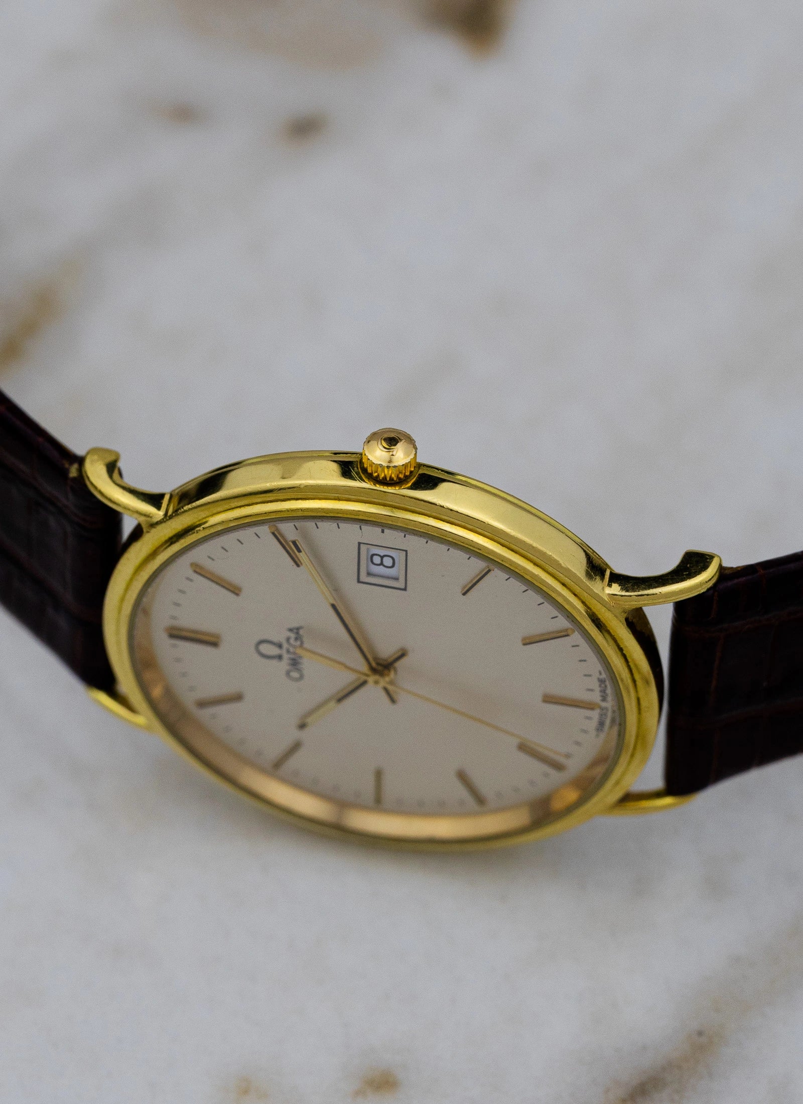 1990s 18K Omega Date Quartz Ref. 196.750