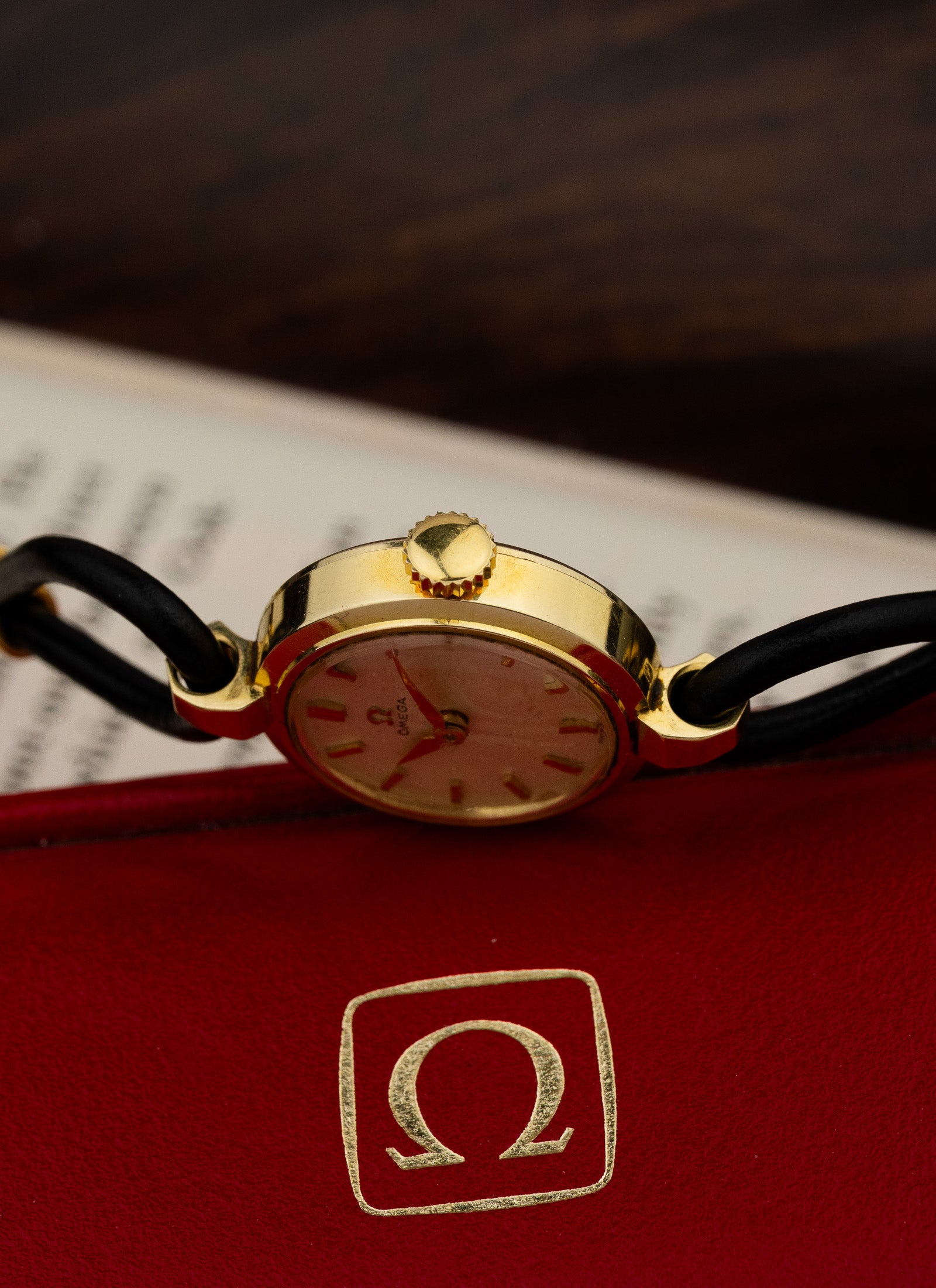 1958 14K Lady Omega Cocktail Watch 2939 1 cal. 244 Box Serviced