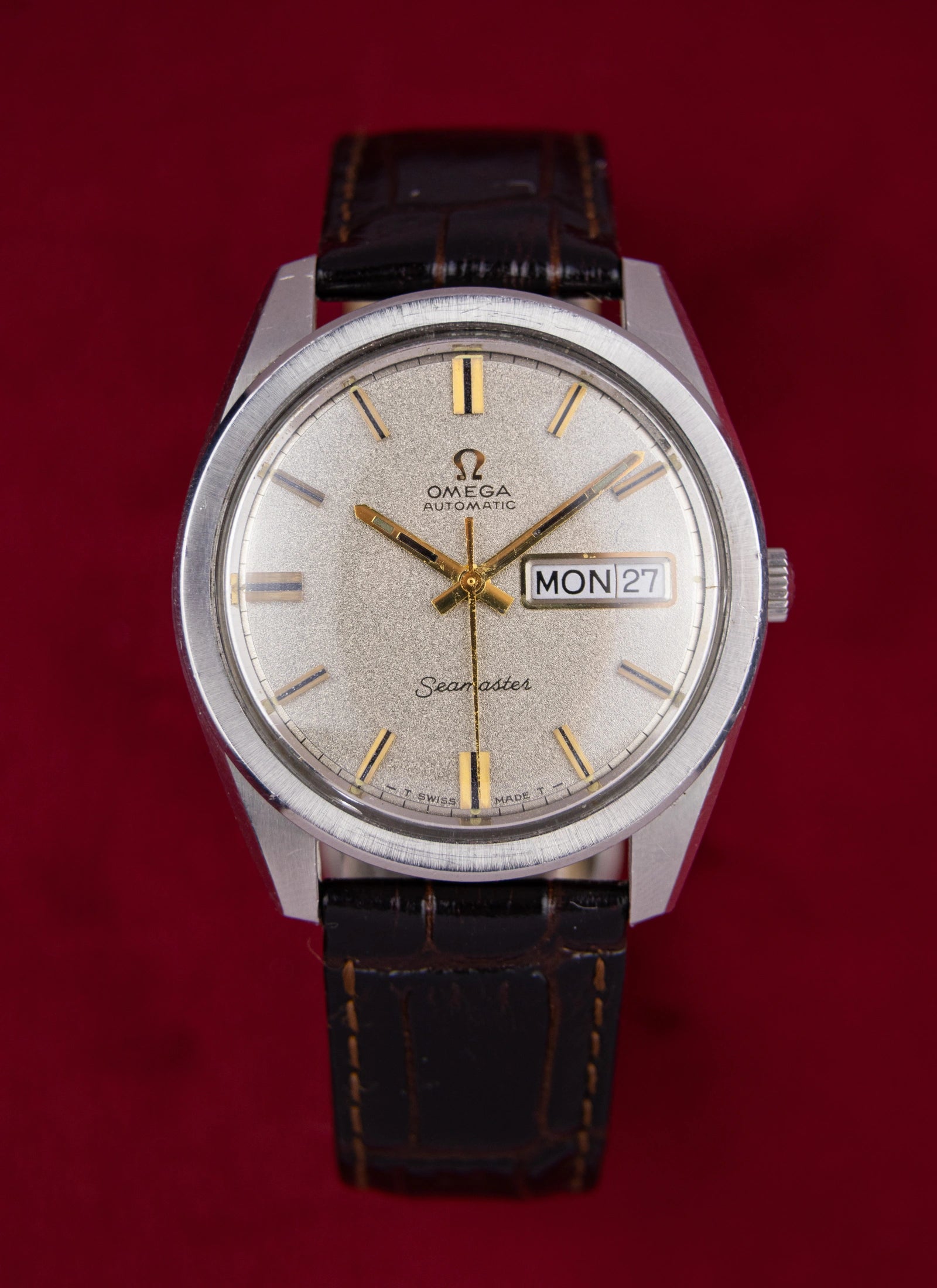 1968 Omega Seamaster Day-Date Sparkle Dial 166.032 cal. 752