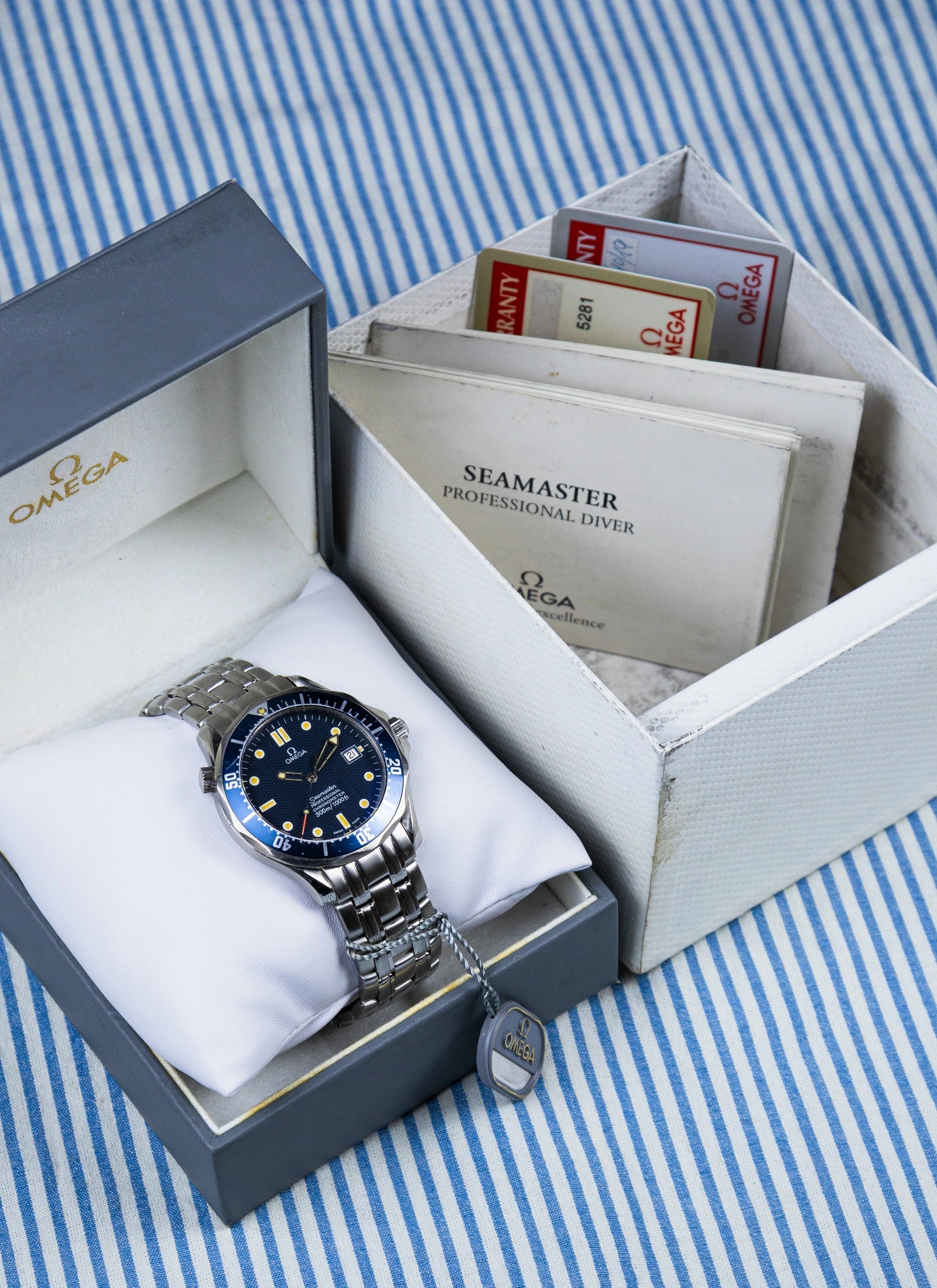 1990s Omega Seamaster 300m Professional Bond 2531.80 cal. 1120