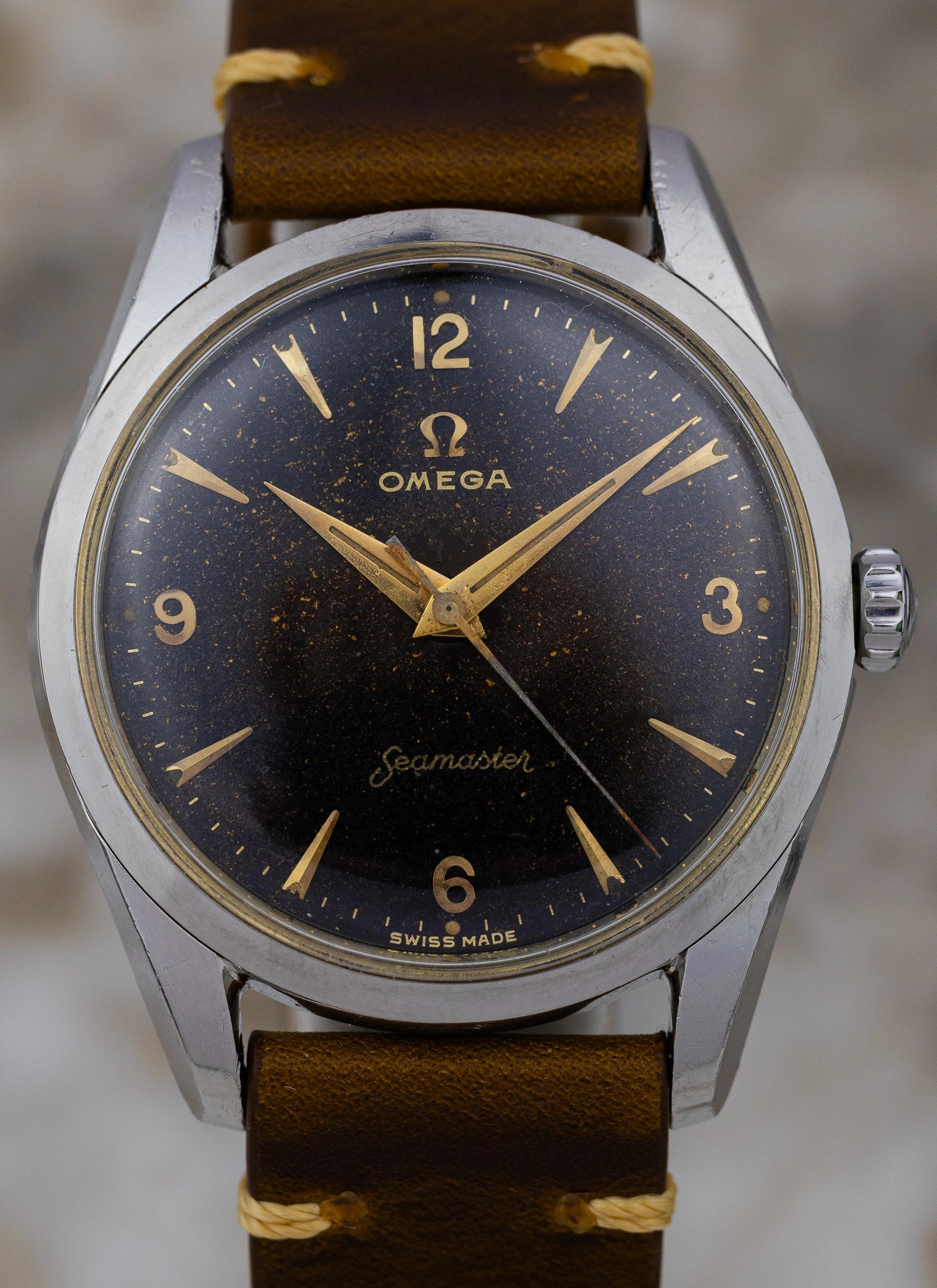 1957 Omega Seamaster Black Gilt Stardust 2938 cal. 284