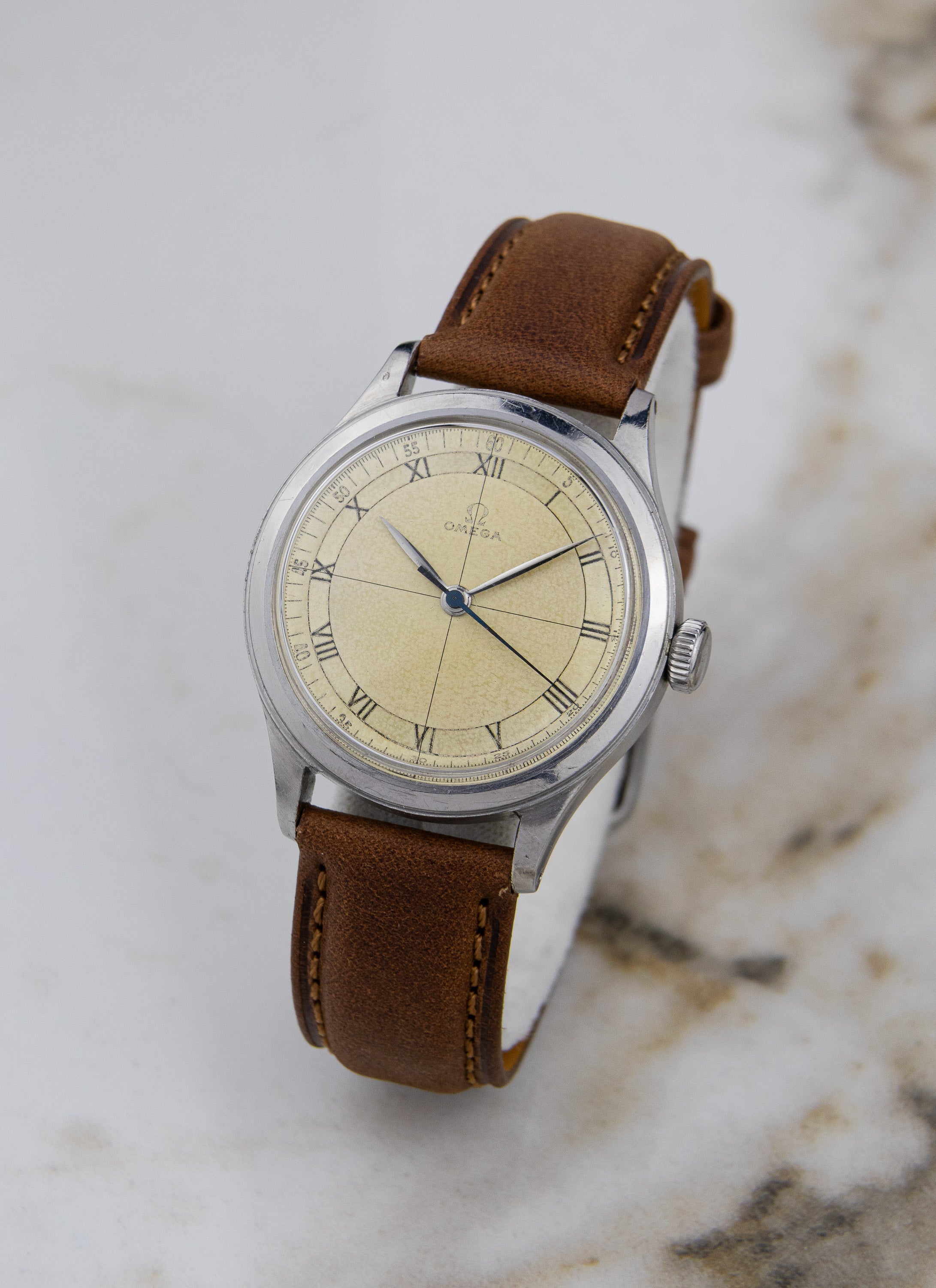1944/45 Omega Sector Dial 2179 cal. 30T2