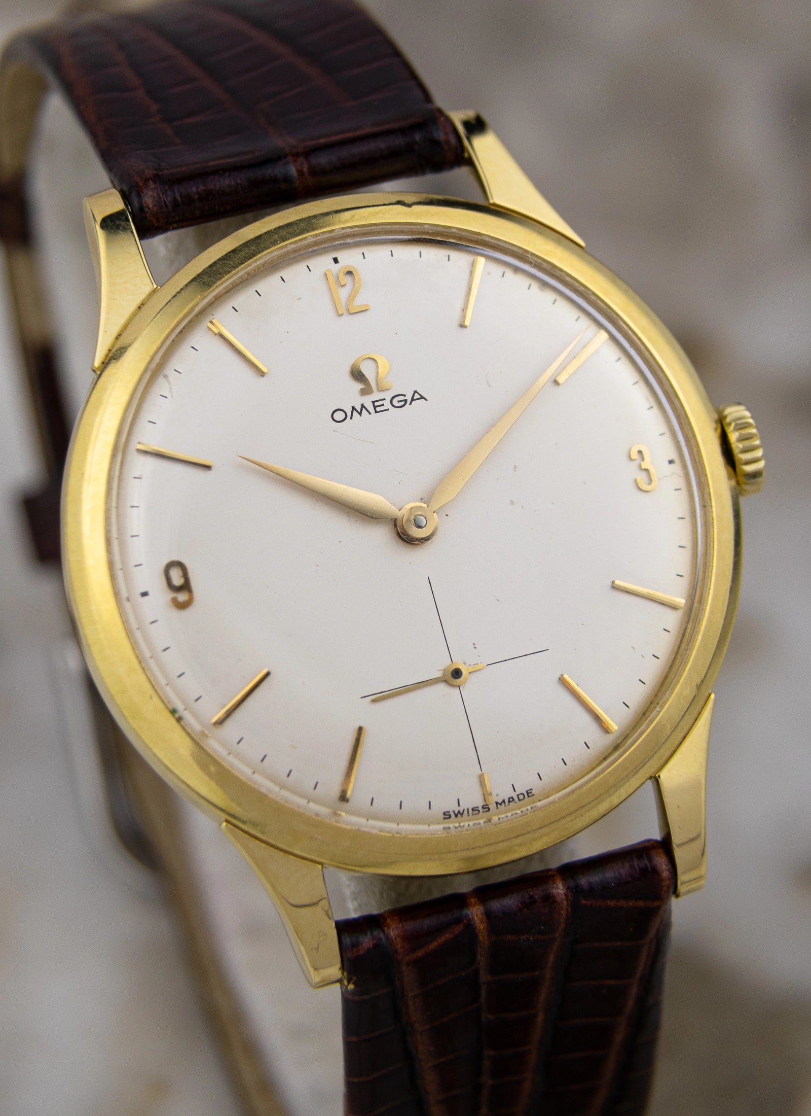 1959 18K Omega Tresor 14707 cal. 268