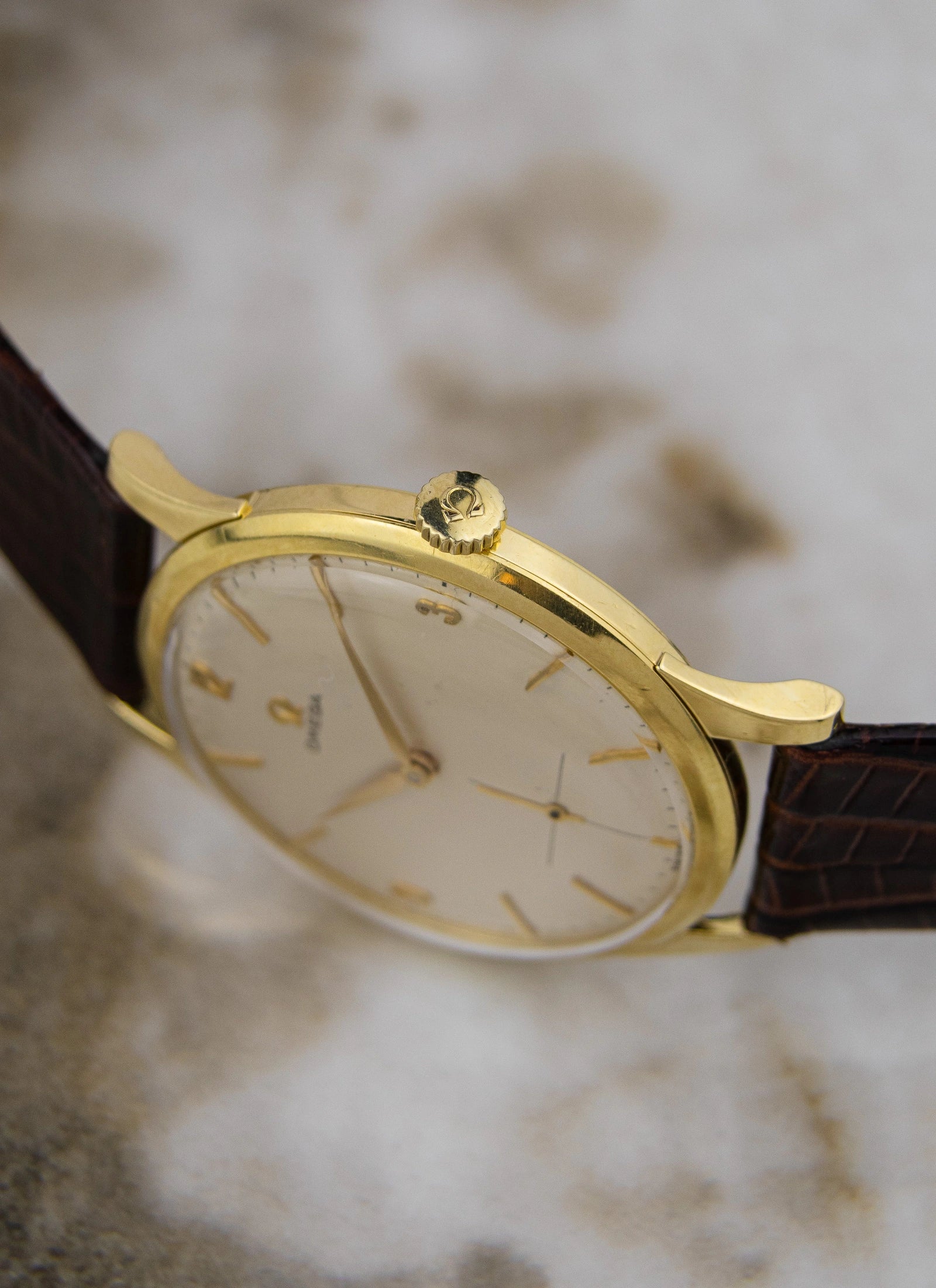 1959 18K Omega Tresor 14707 cal. 268
