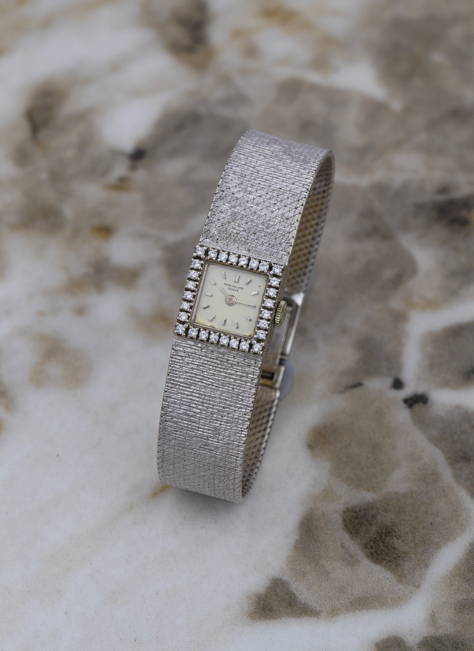 1970s Ladies 18K Patek Philippe 3293