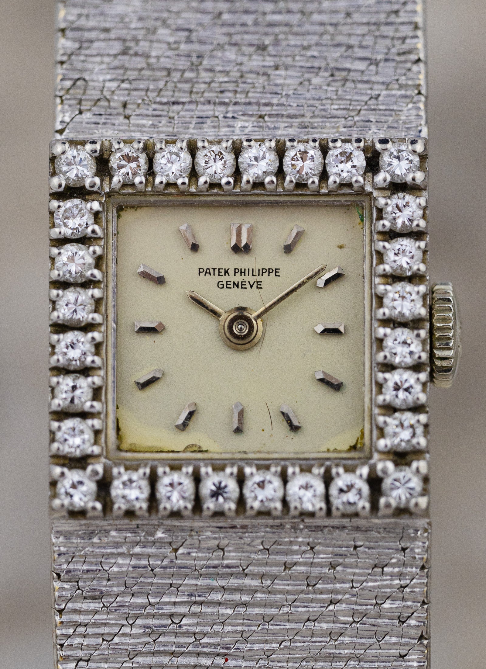 1970s Ladies 18K Patek Philippe 3293