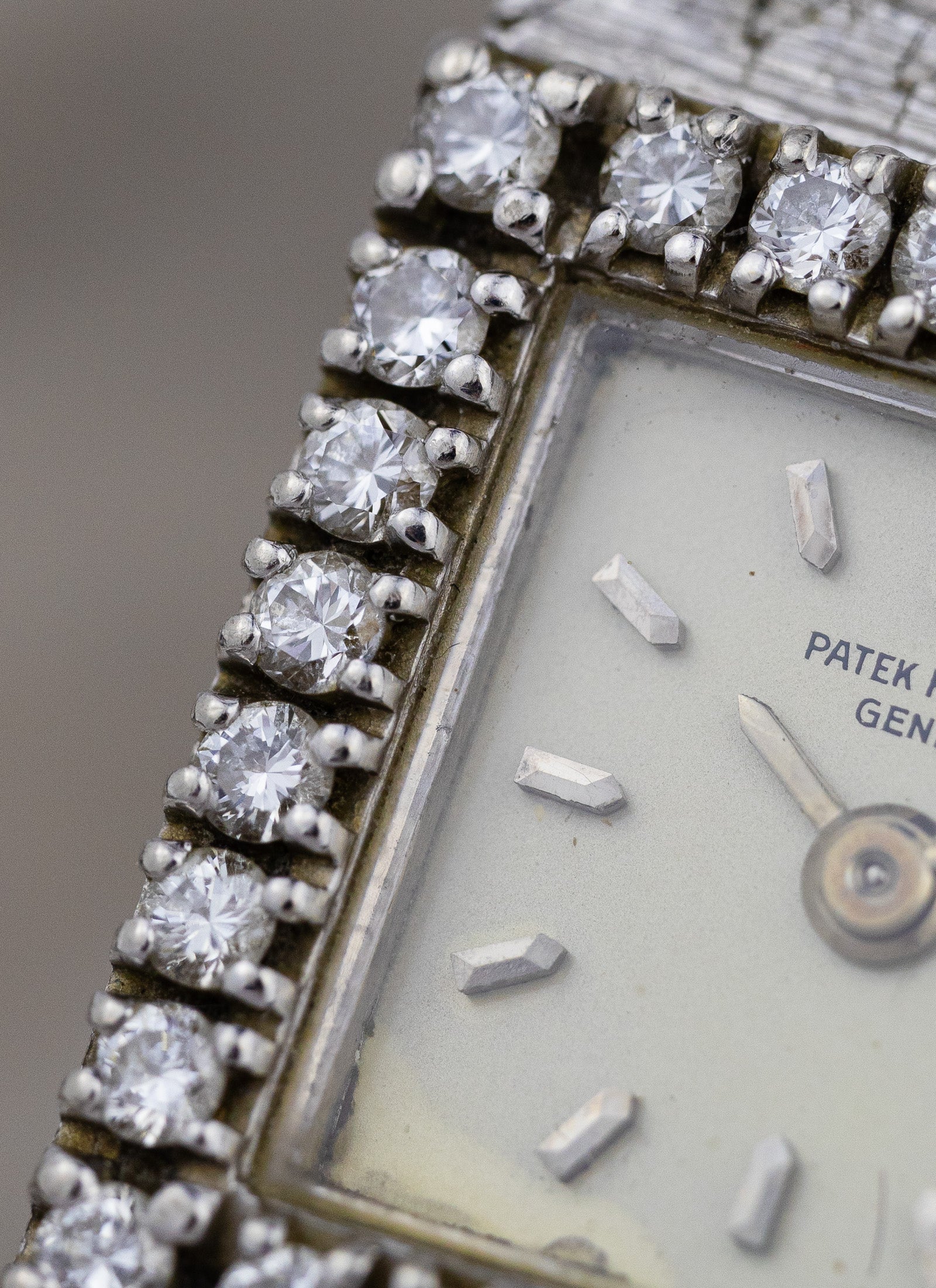 1970s Ladies 18K Patek Philippe 3293
