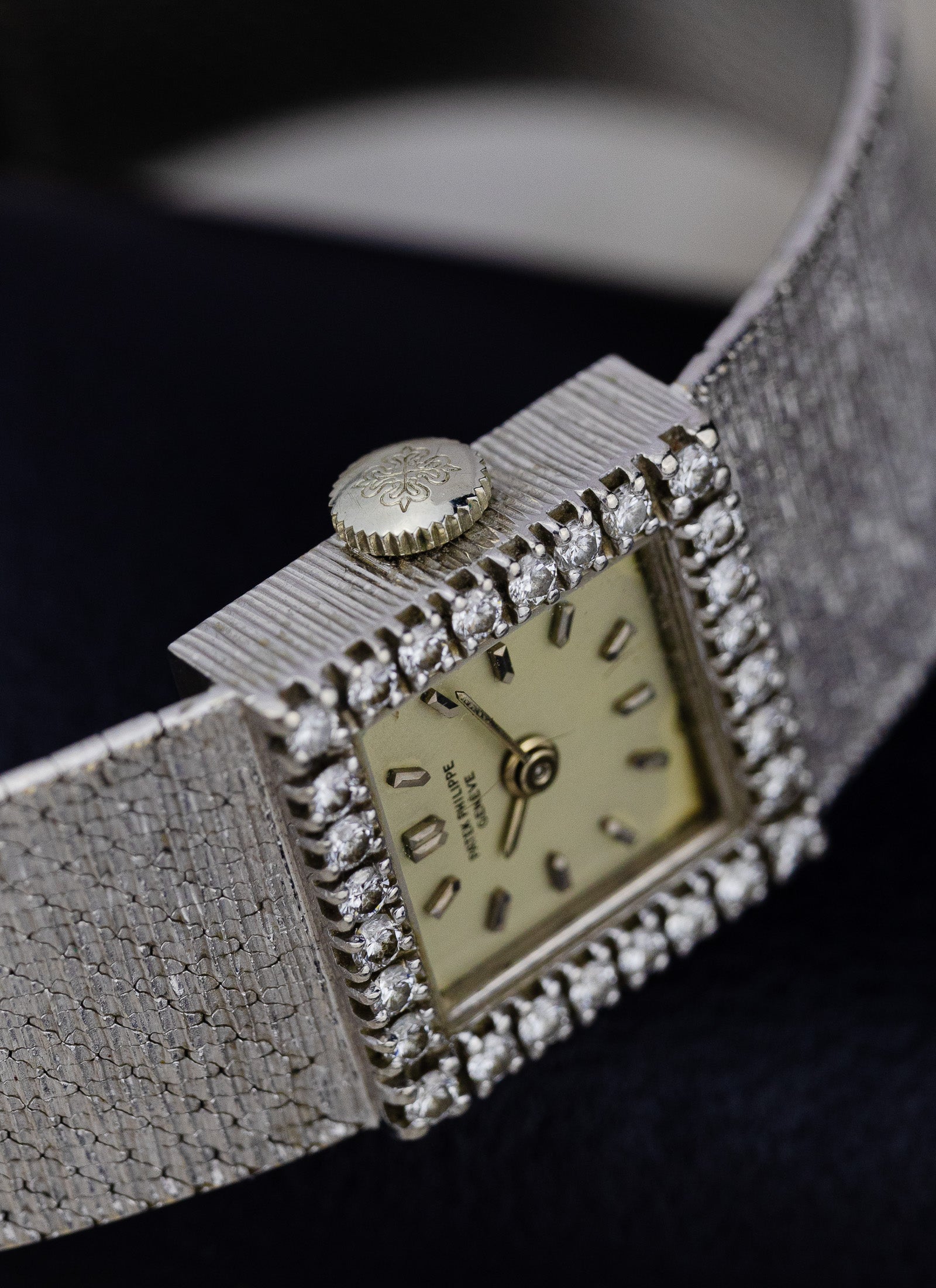 1970s Ladies 18K Patek Philippe 3293