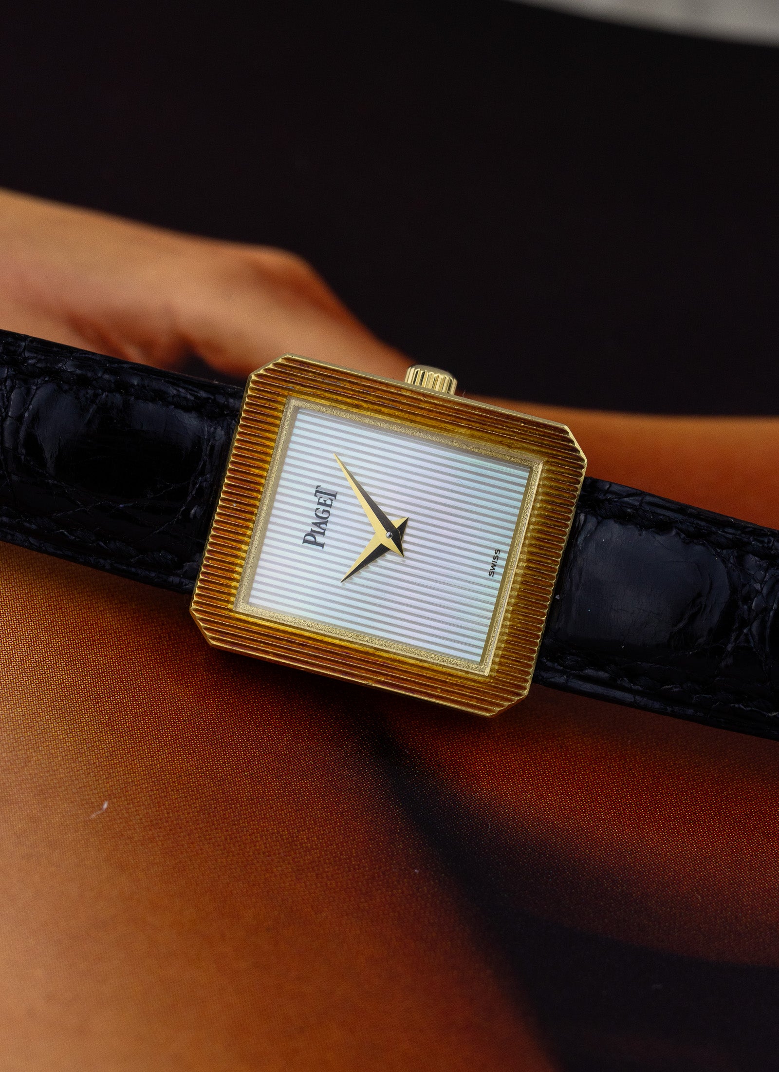 1990s 18K Lady Piaget Protocole MOP Dial 8354N Unpolished