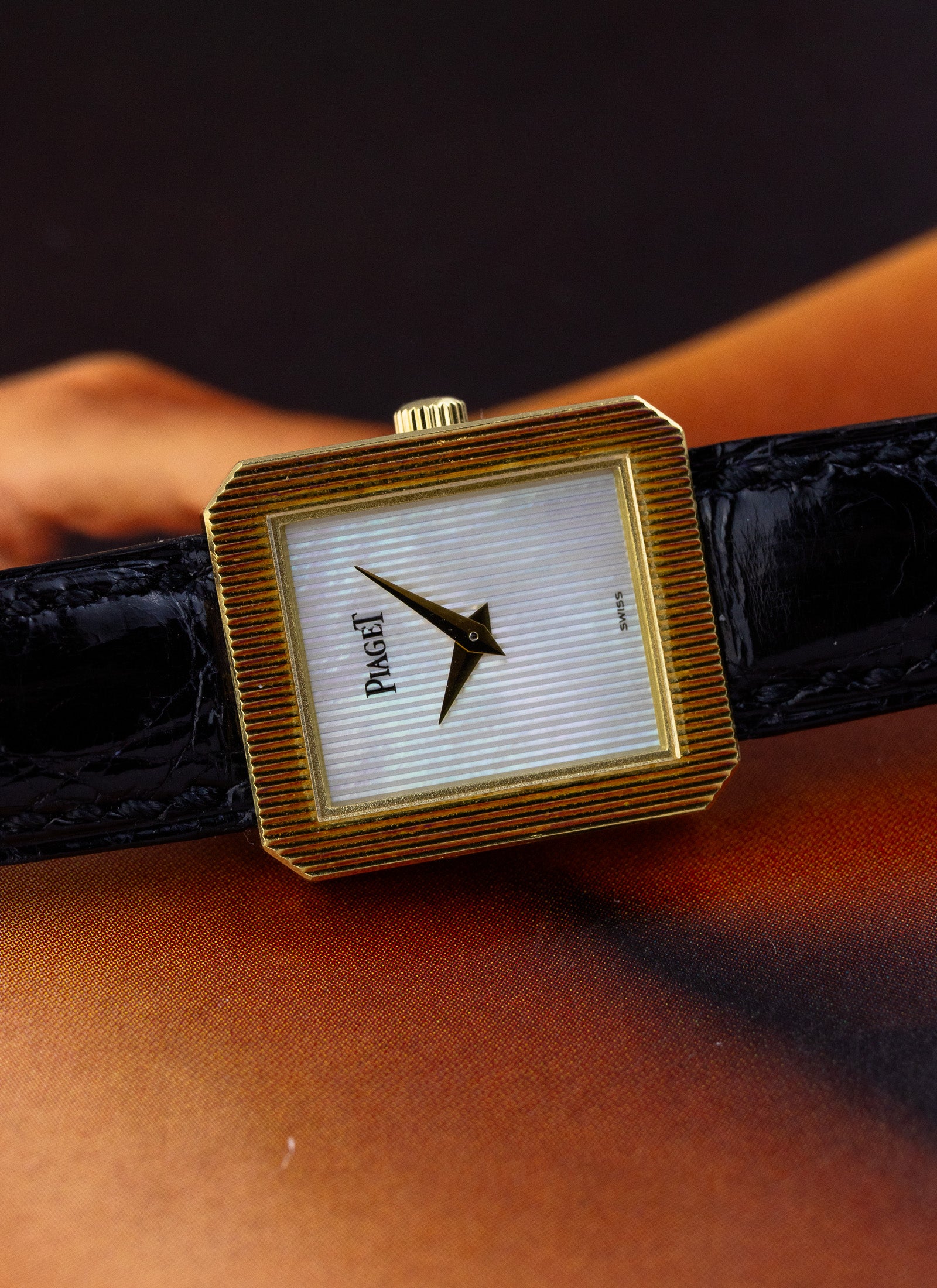 1990s 18K Lady Piaget Protocole MOP Dial 8354N Unpolished