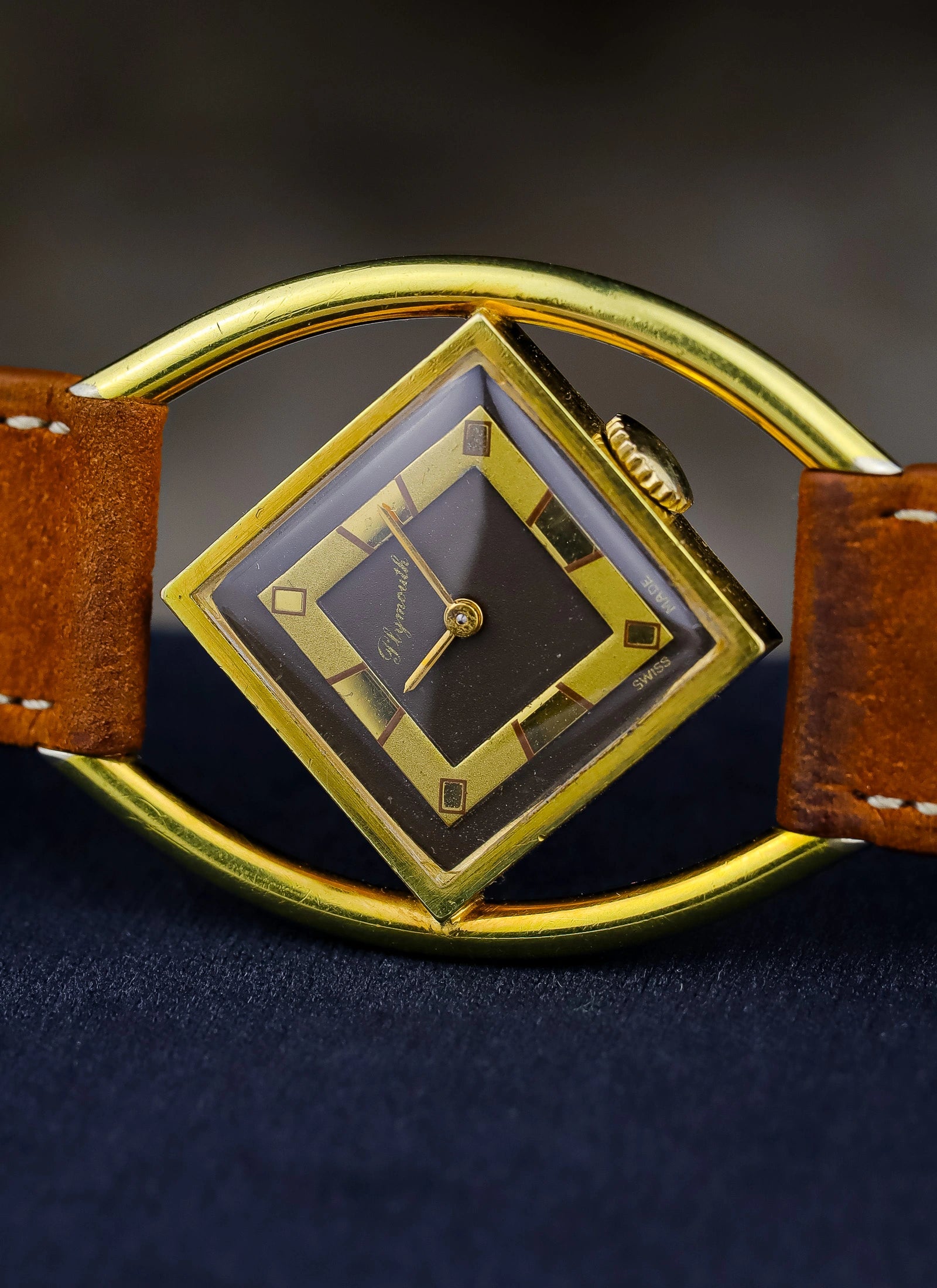 Ca. 1970s Plymouth Geometric Art Deco