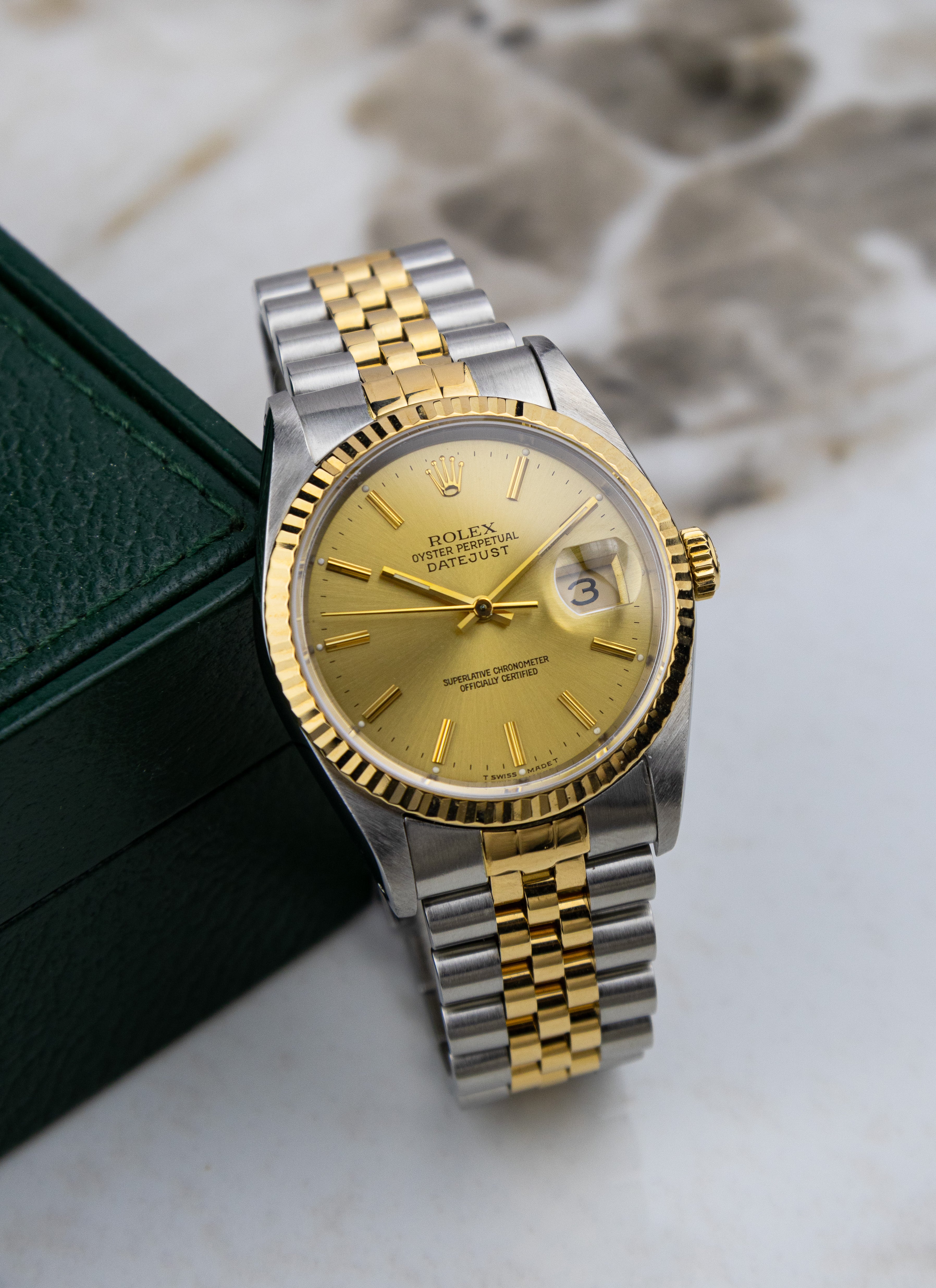 1991 Rolex Datejust 16233 Champagne Dial Full Set